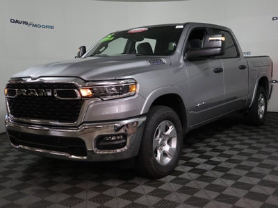 2025 RAM 1500 Big Horn Crew Cab 4x4 5'7" Box