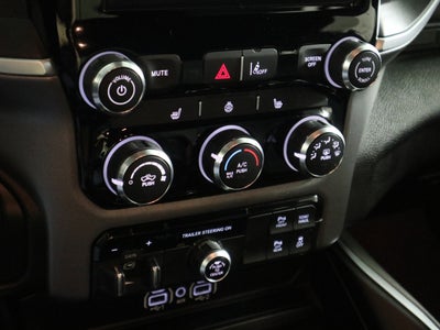 2025 RAM 1500 Big Horn Crew Cab 4x4 5'7" Box