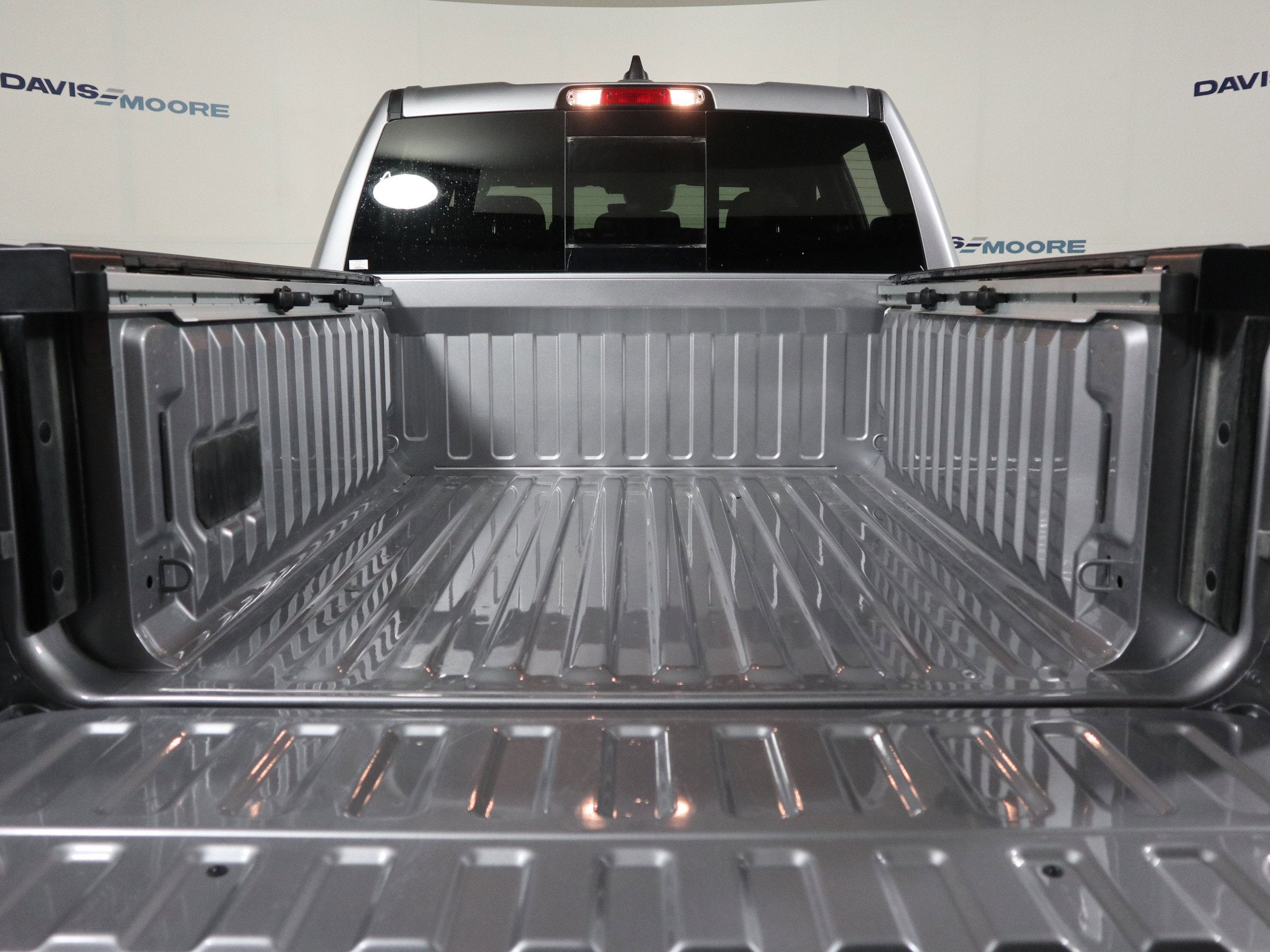 2025 RAM 1500 Big Horn Crew Cab 4x4 5'7" Box