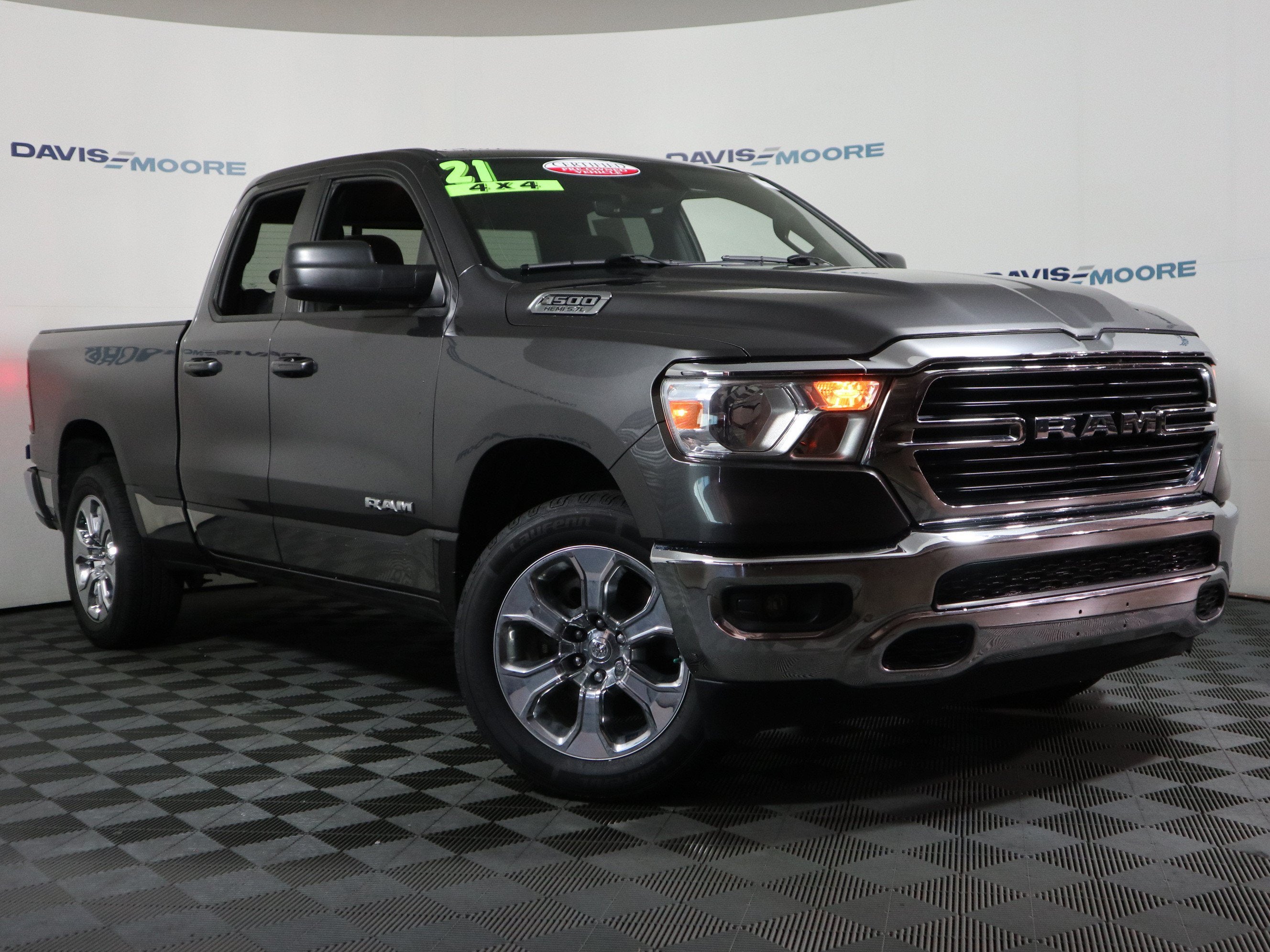 2021 RAM 1500 Big Horn Quad Cab 4x4 6'4" Box