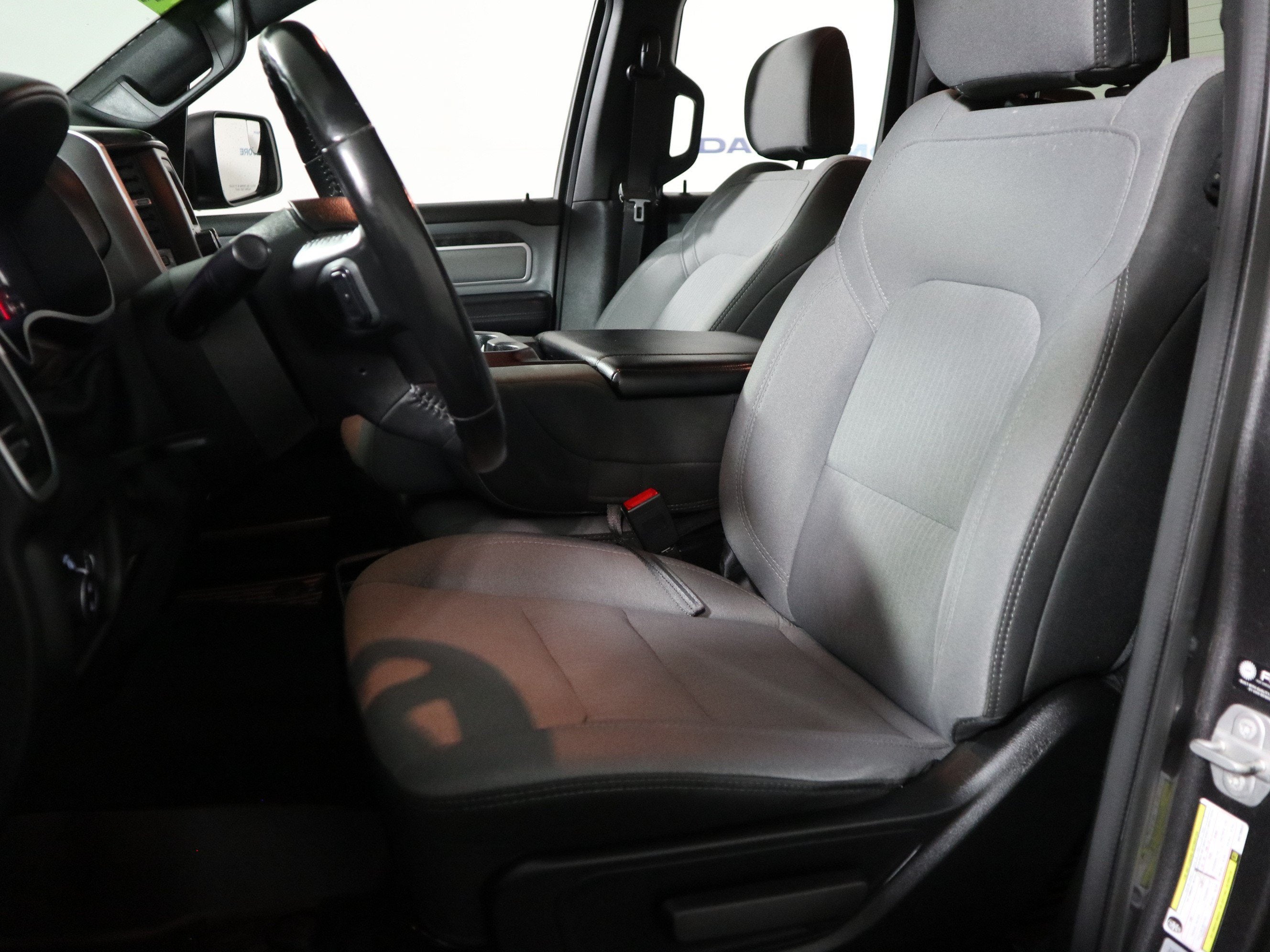 2021 RAM 1500 Big Horn Quad Cab 4x4 6'4" Box