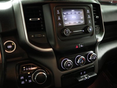 2021 RAM 1500 Big Horn Quad Cab 4x4 6'4" Box