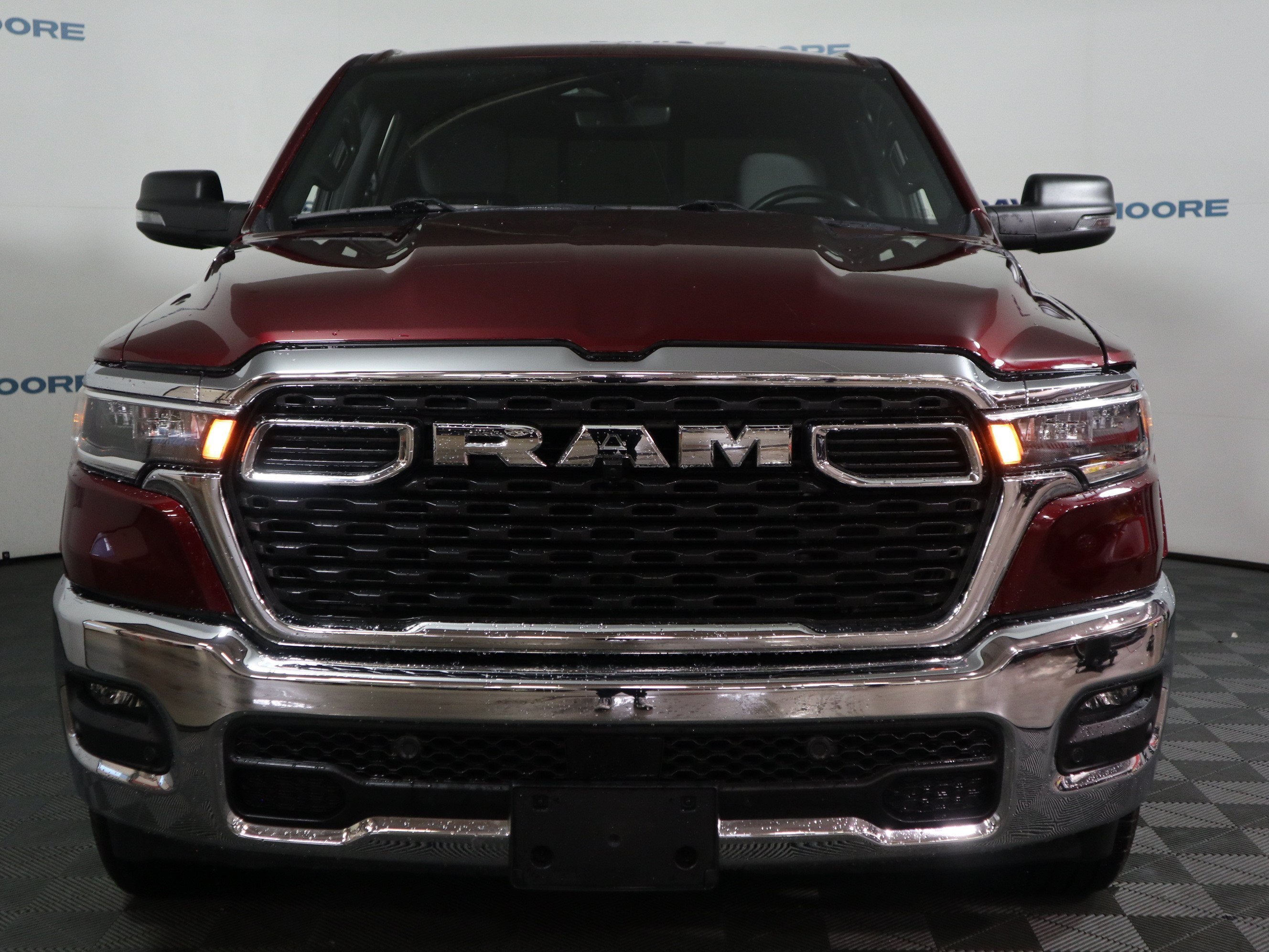 2025 RAM 1500 Lone Star Crew Cab 4x4 5'7" Box