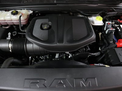 2025 RAM 1500 Lone Star Crew Cab 4x4 5'7" Box