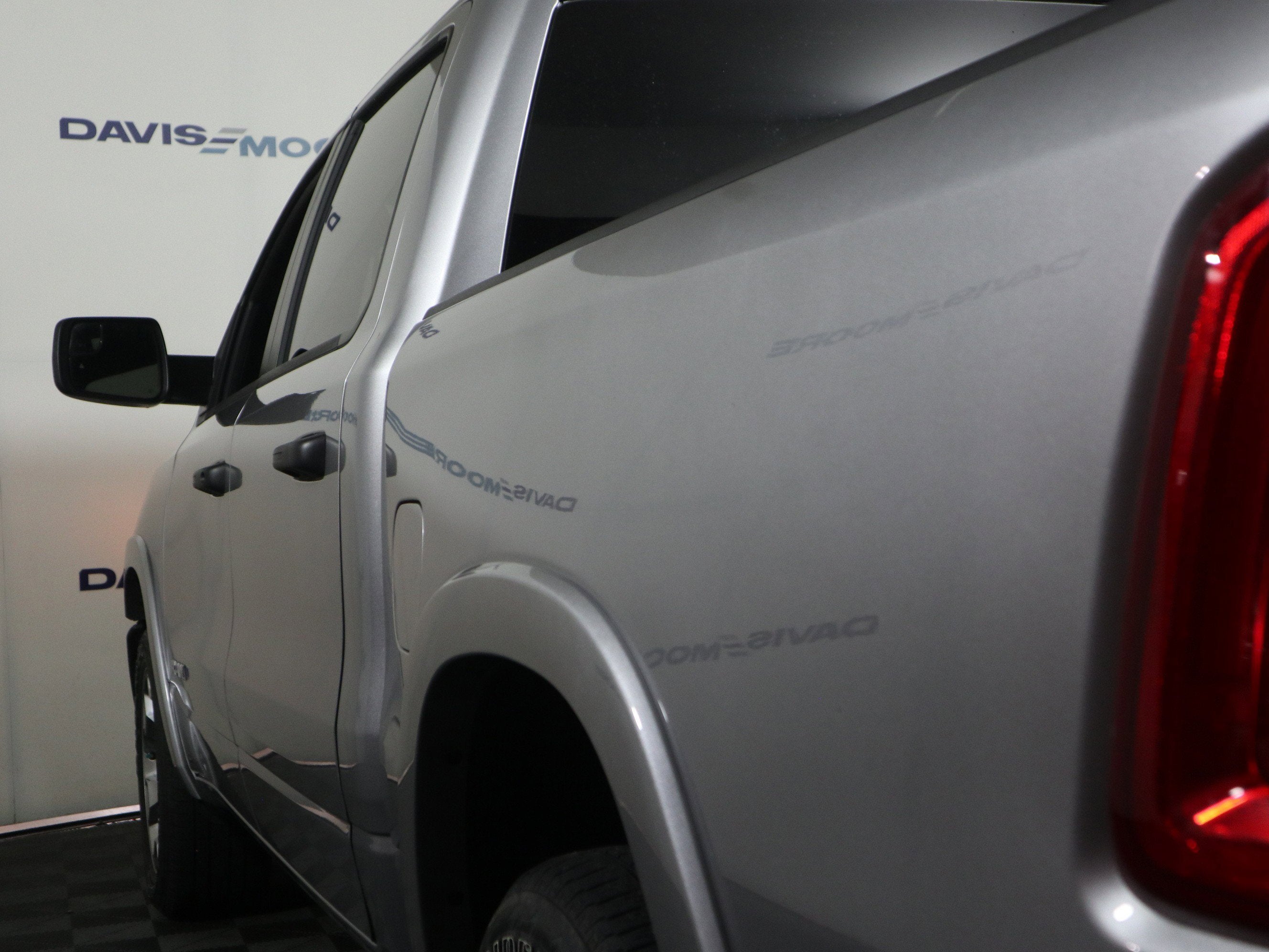 2025 RAM 1500 Big Horn Crew Cab 4x4 5'7" Box