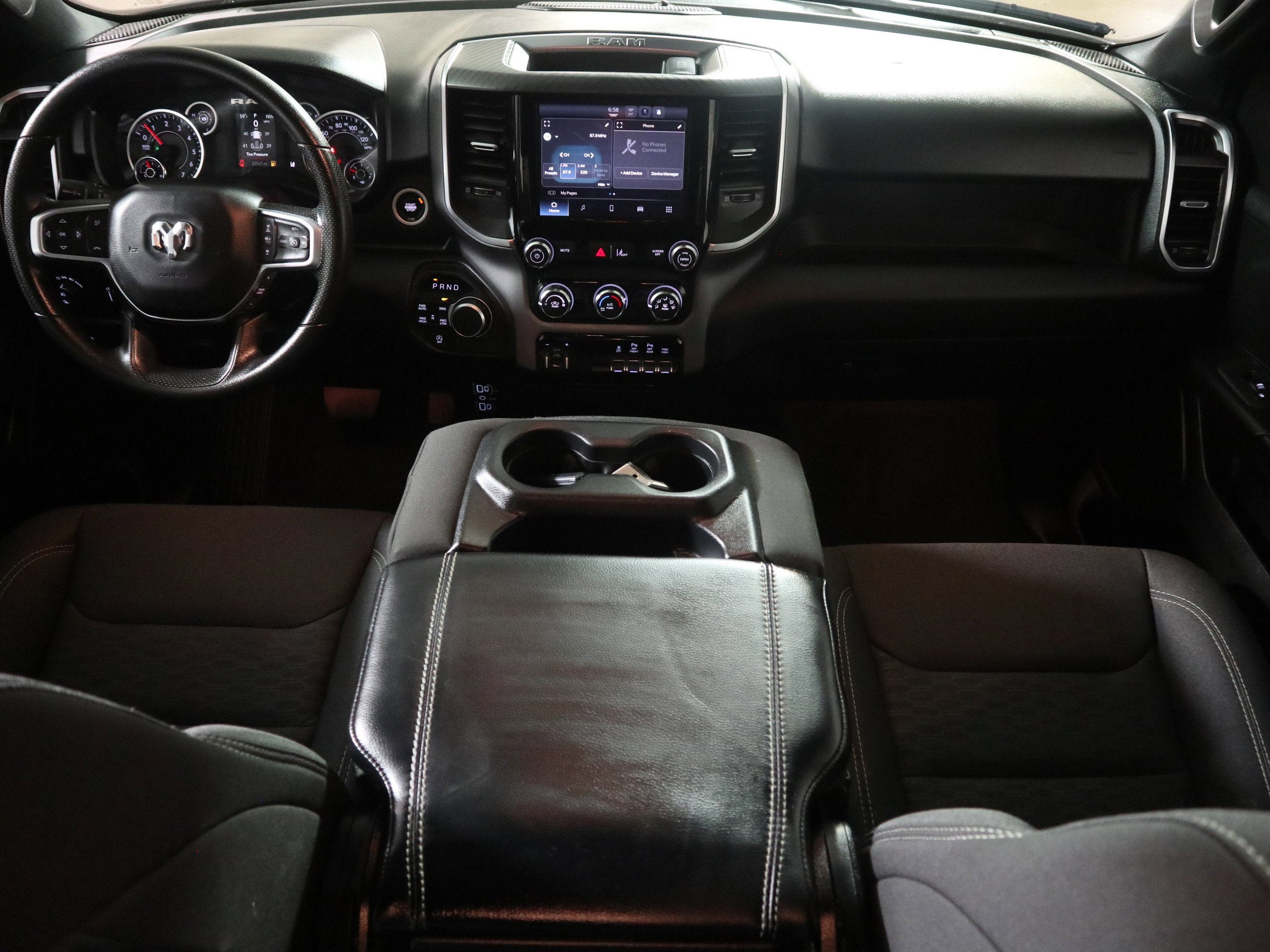 2025 RAM 1500 Big Horn Crew Cab 4x4 5'7" Box