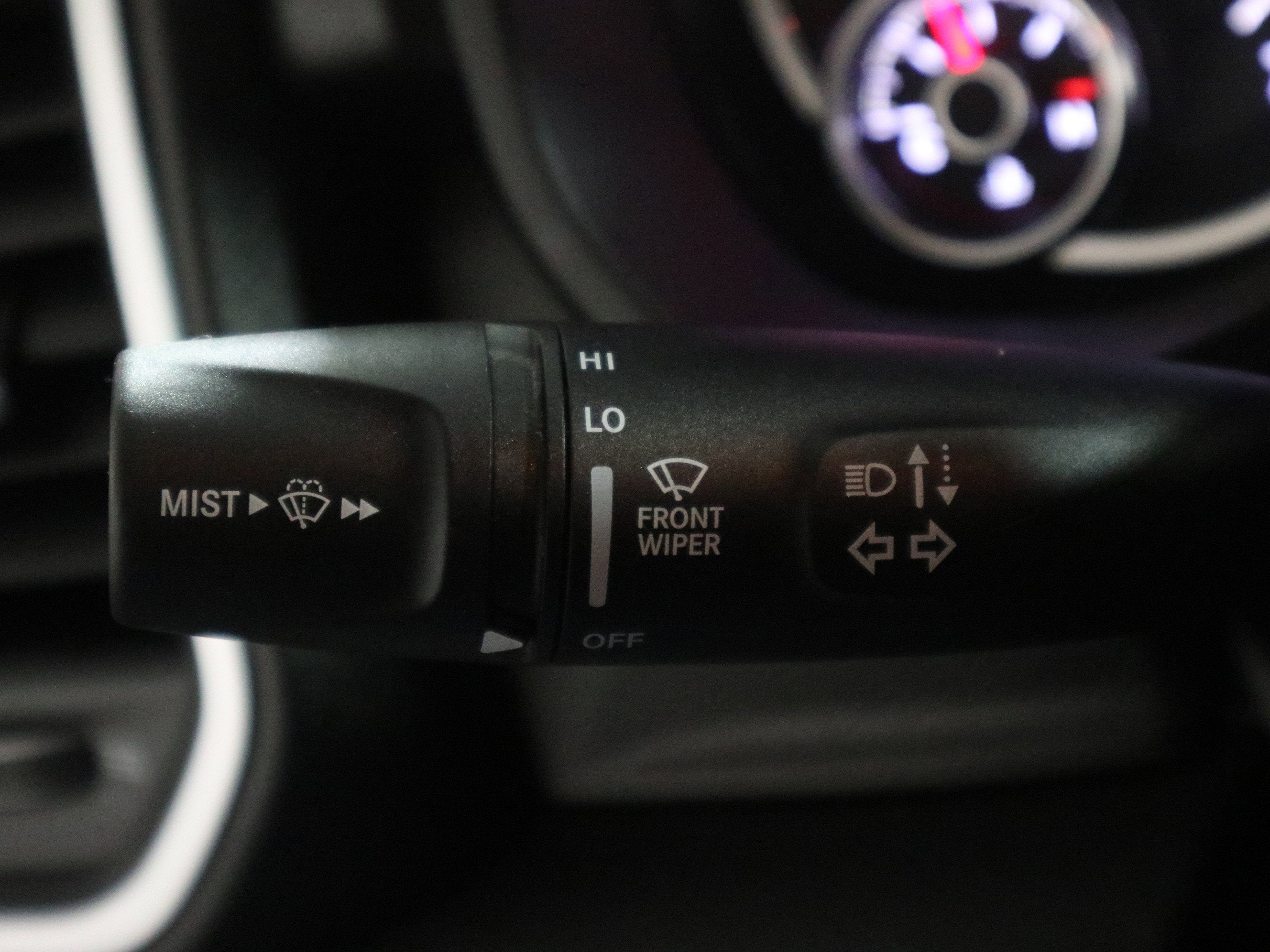 2025 RAM 1500 Big Horn Crew Cab 4x4 5'7" Box