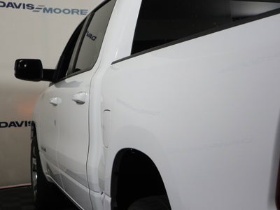 2022 RAM 1500 Big Horn Crew Cab 4x4 5'7" Box