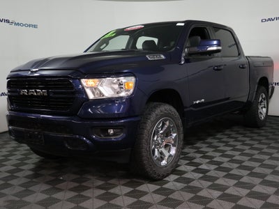 2020 RAM 1500 Big Horn Crew Cab 4x4 5'7" Box