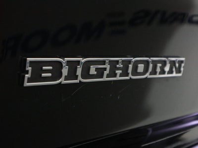 2020 RAM 1500 Big Horn Crew Cab 4x4 5'7" Box