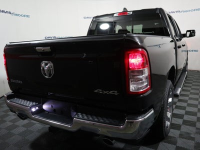 2020 RAM 1500 Big Horn Crew Cab 4x4 5'7" Box