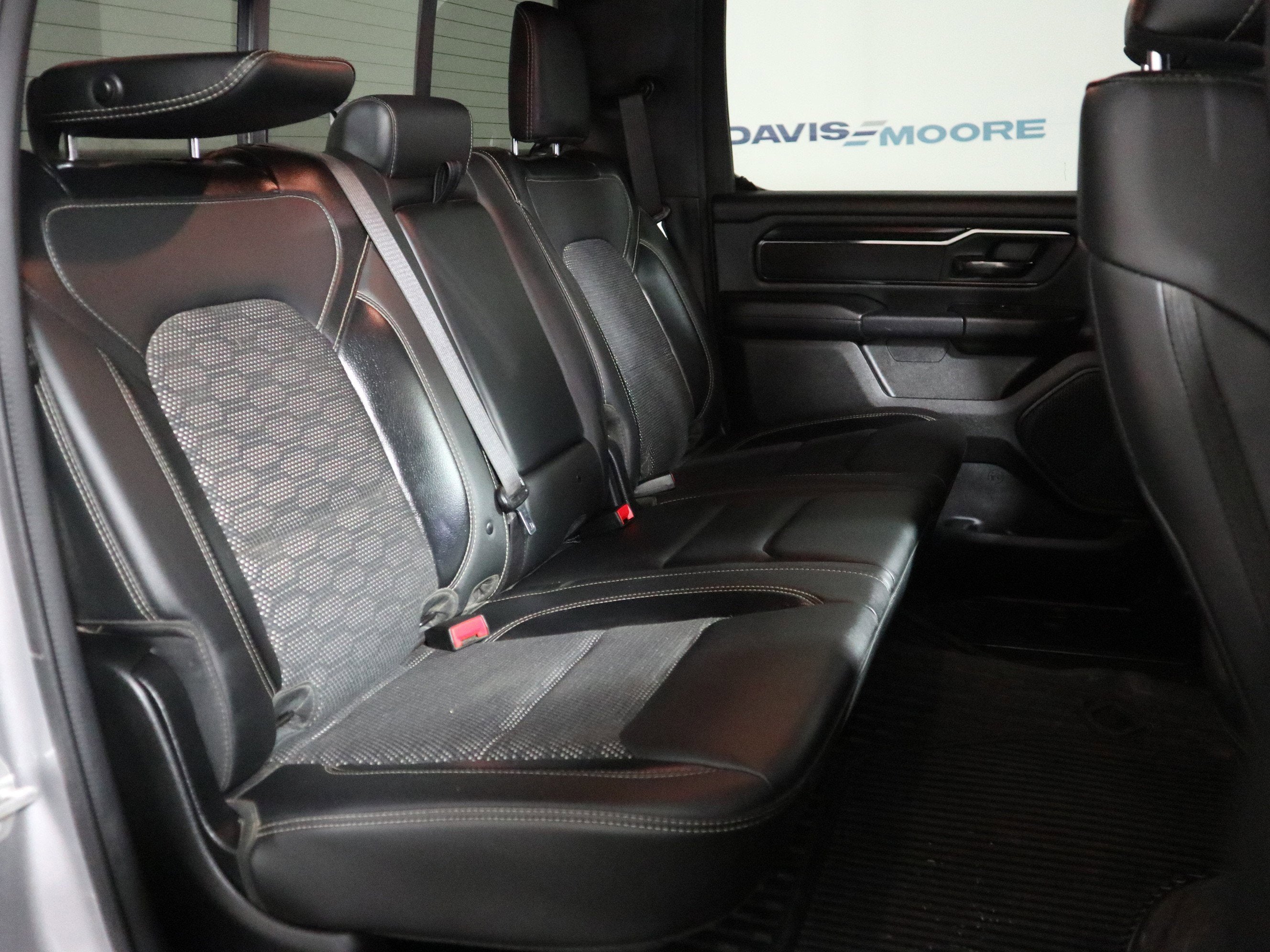 2024 RAM 1500 Big Horn Crew Cab 4x4 5'7" Box