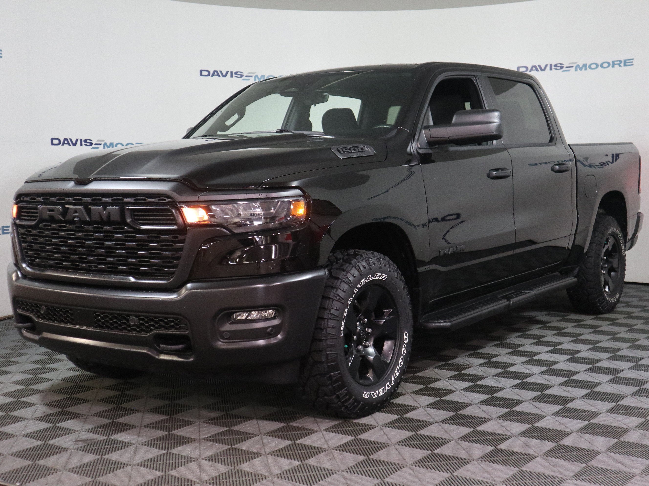 2025 RAM 1500 Warlock