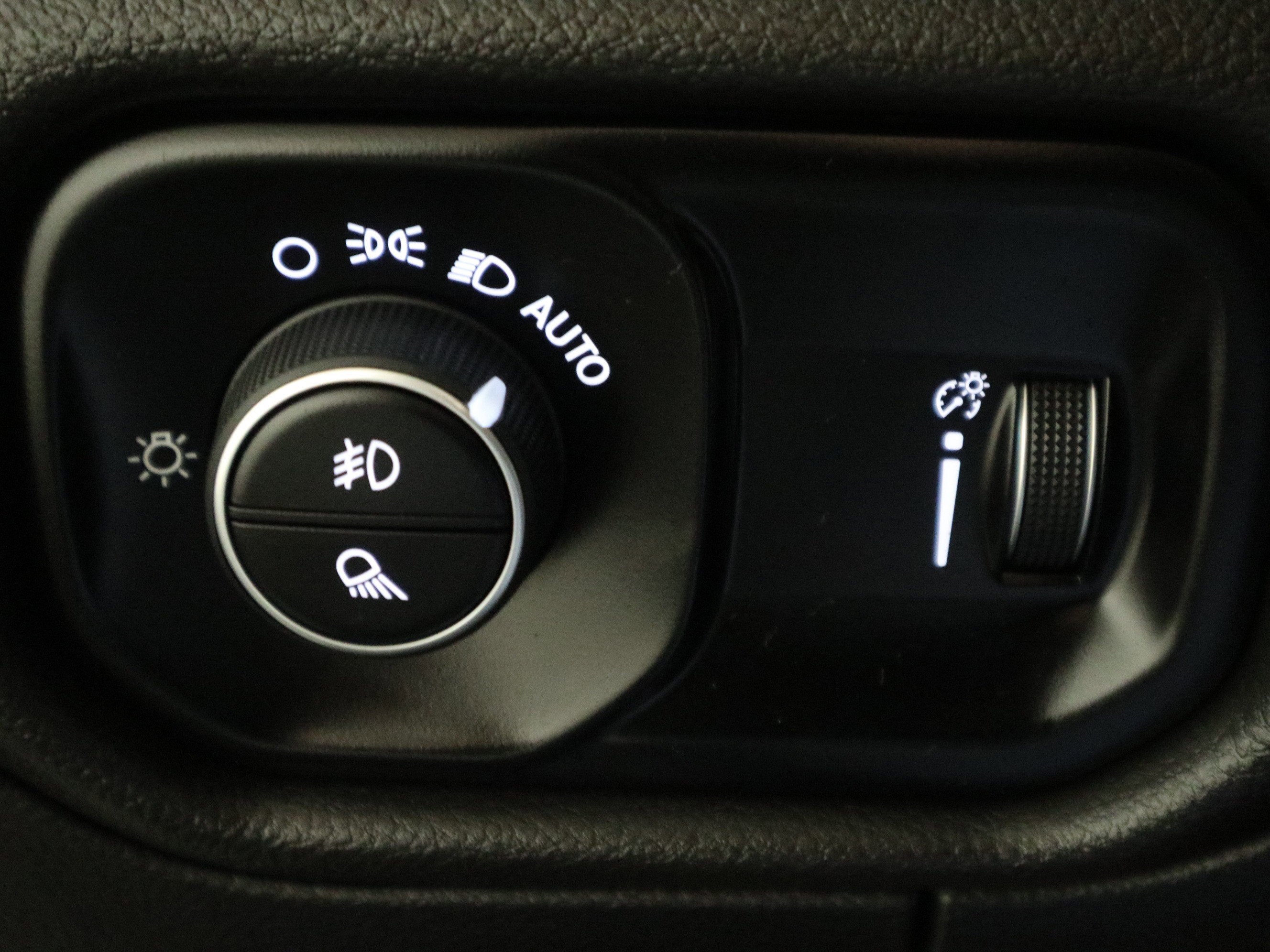 2025 RAM 1500 Warlock