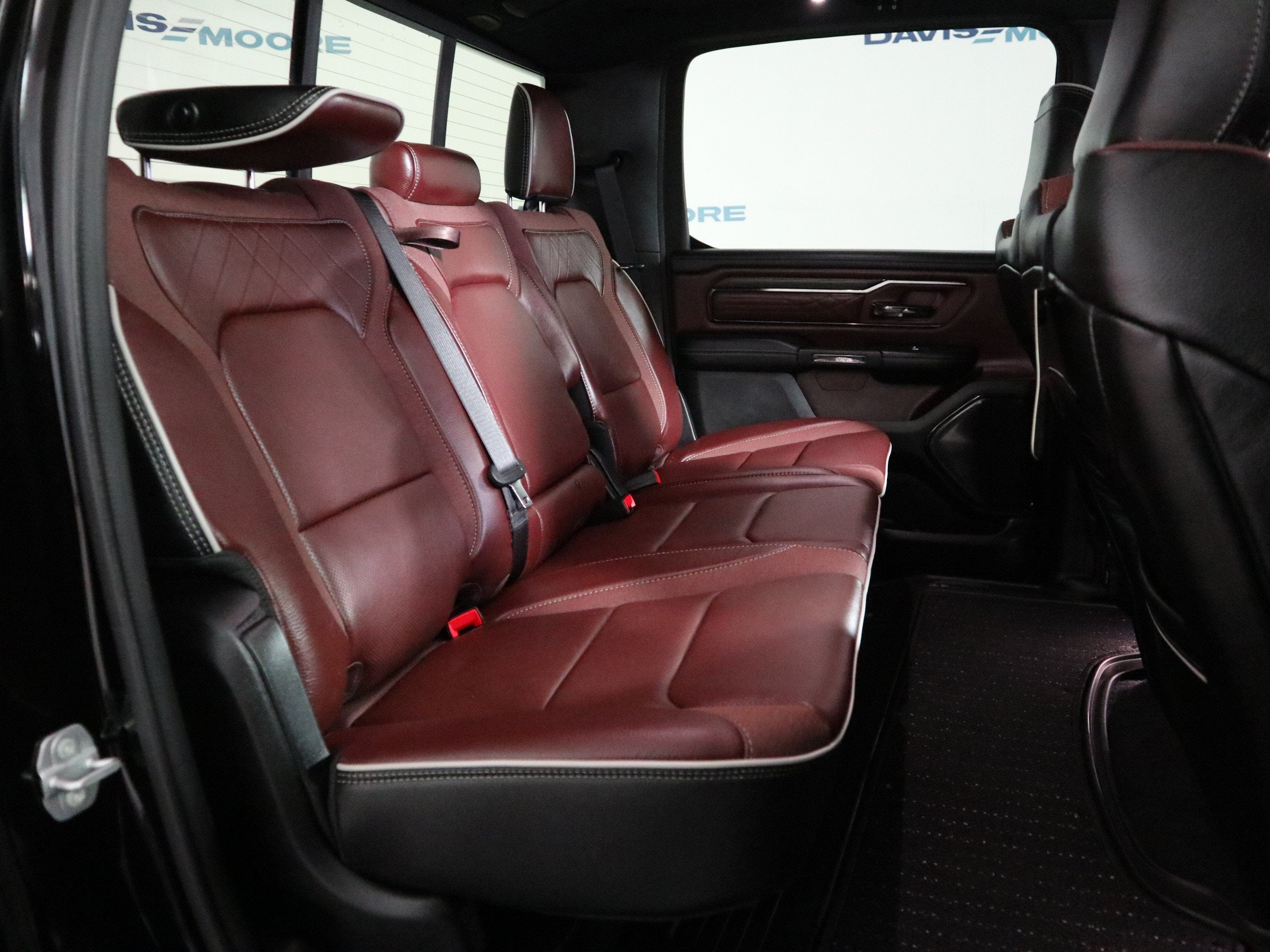 2026 RAM 1500 Limited Crew Cab 4x4 5'7" Box
