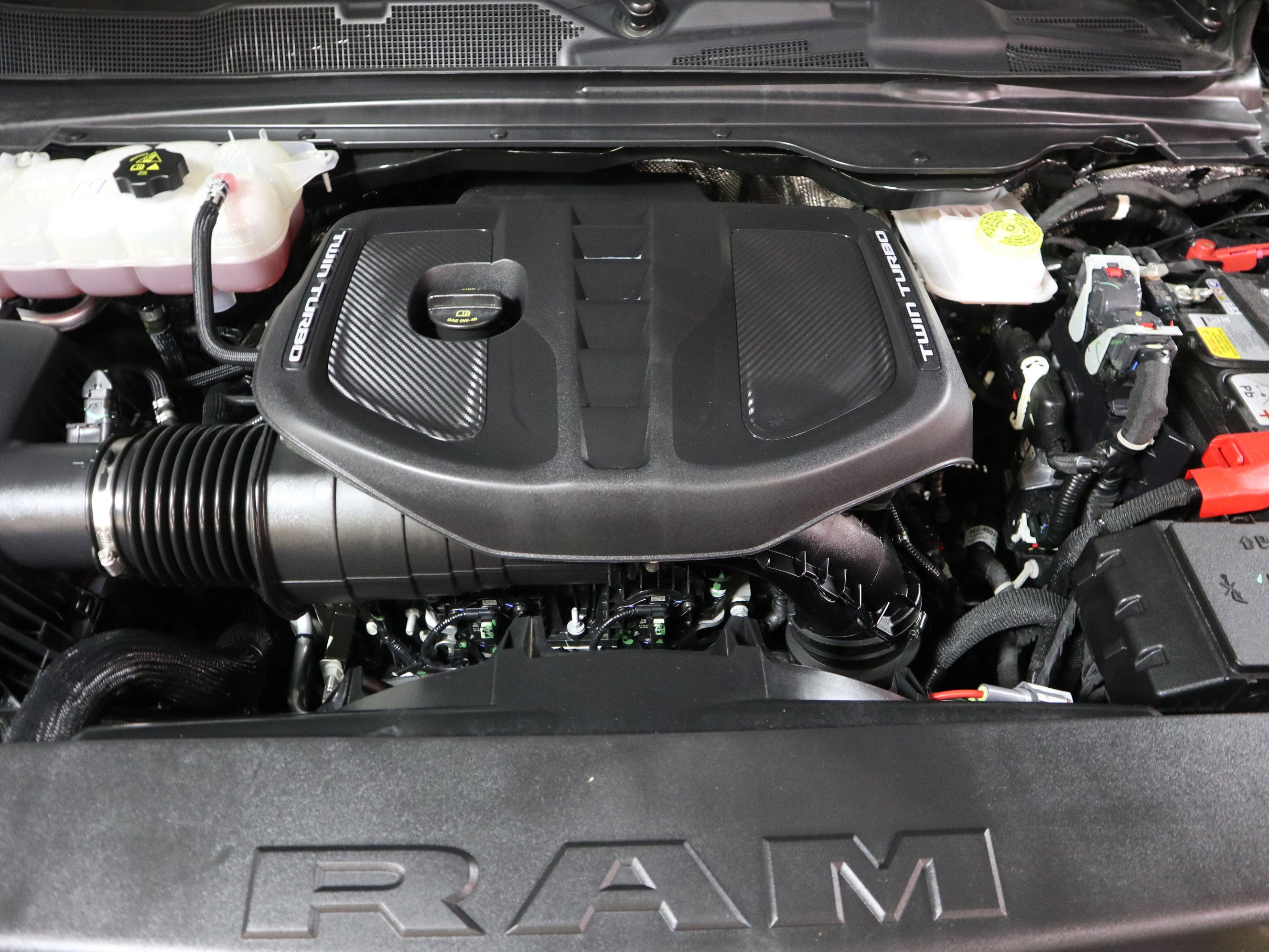 2026 RAM 1500 Limited Crew Cab 4x4 5'7" Box