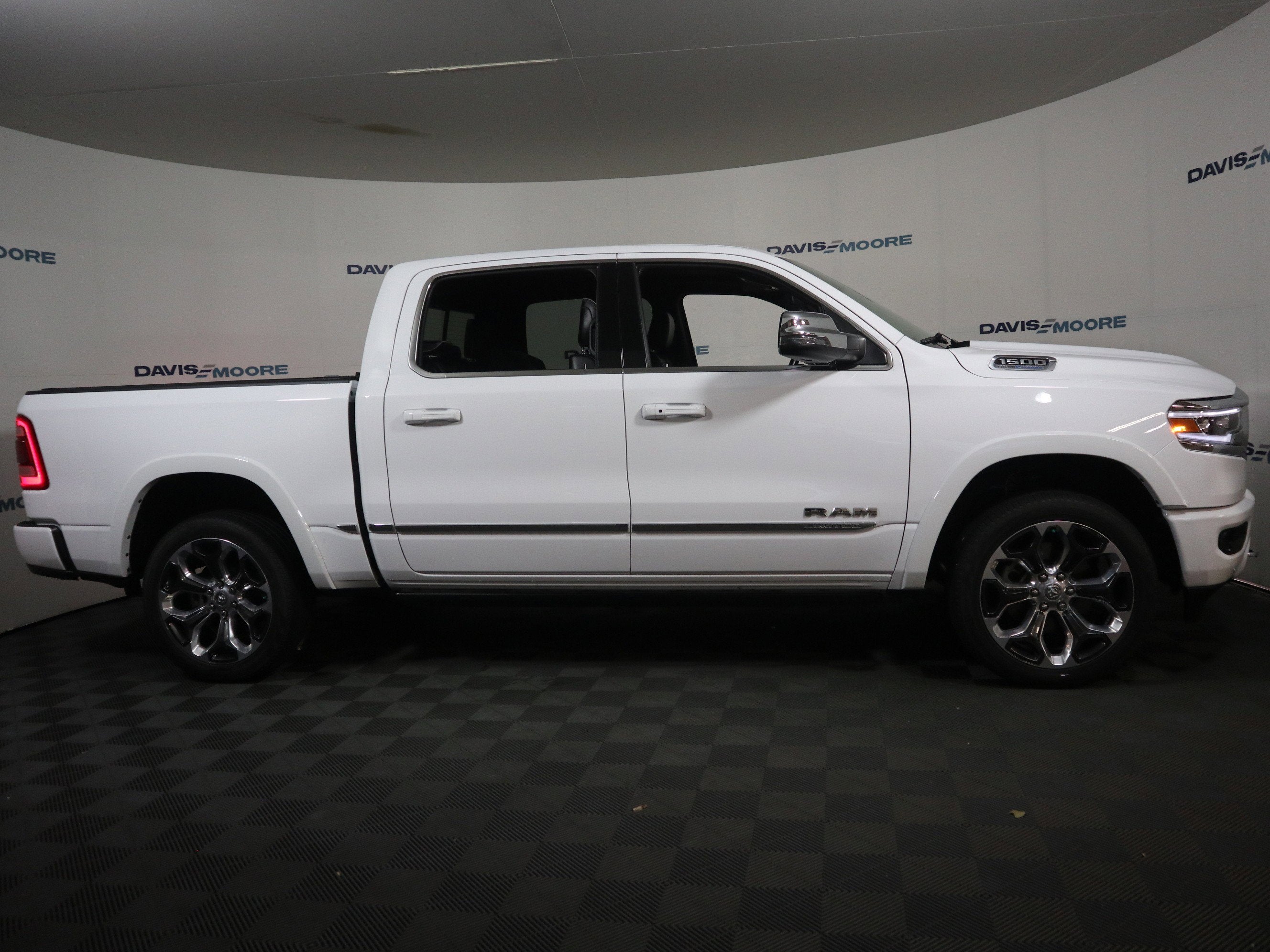 2024 RAM 1500 Limited