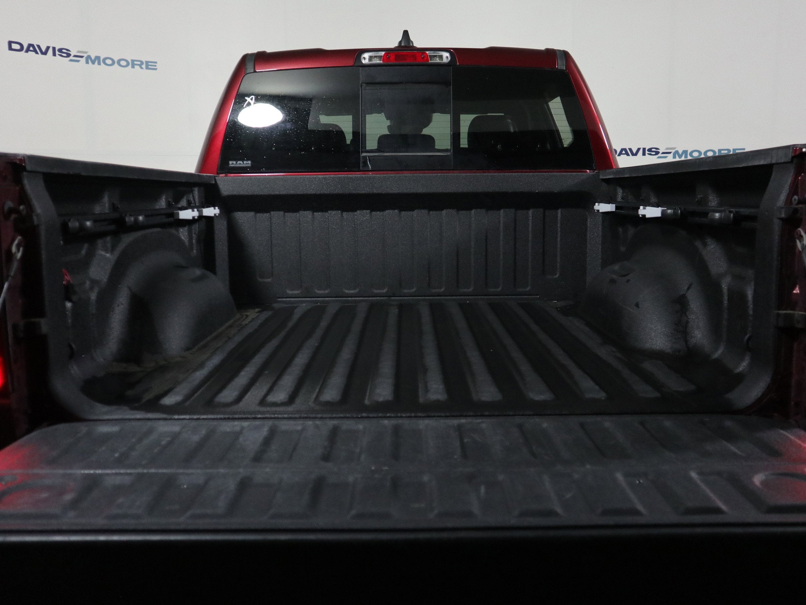 2021 RAM 1500 Limited Crew Cab 4x4 5'7" Box