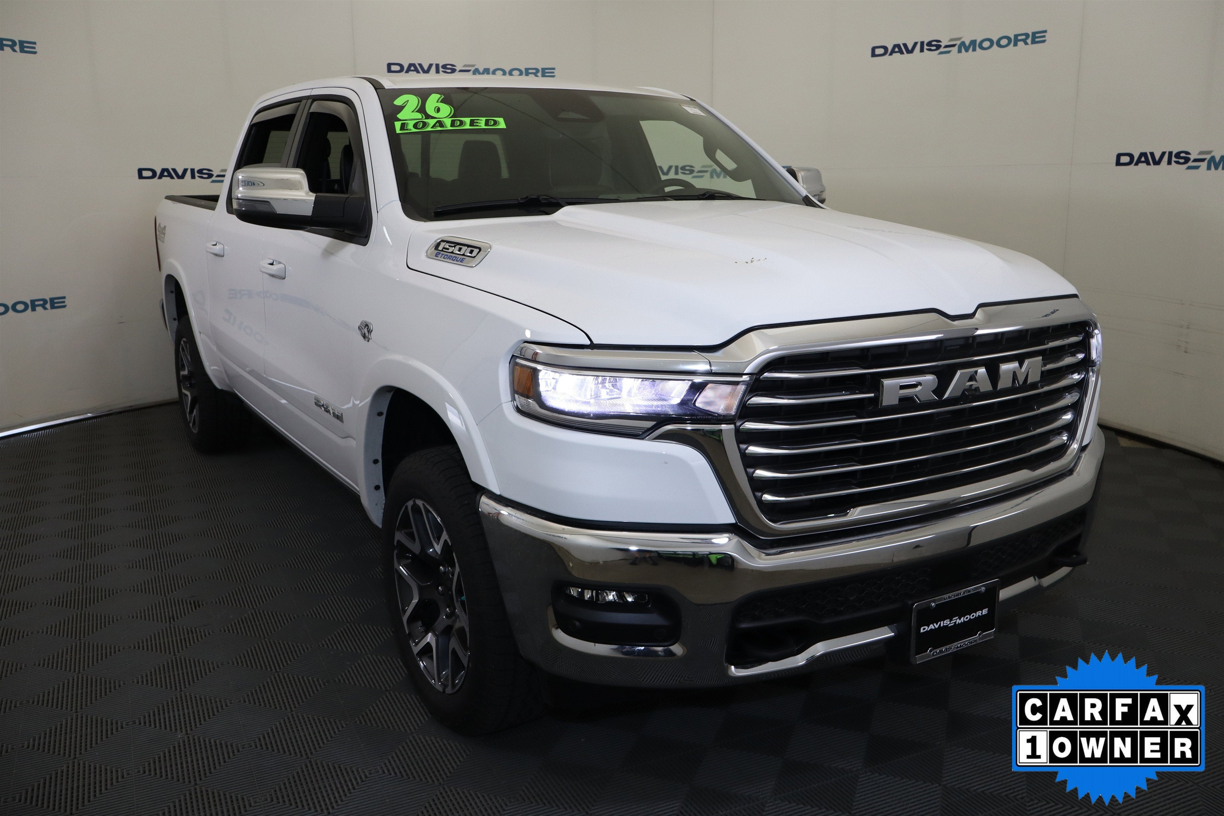 2026 RAM 1500 Laramie Crew Cab 4x4 5'7" Box