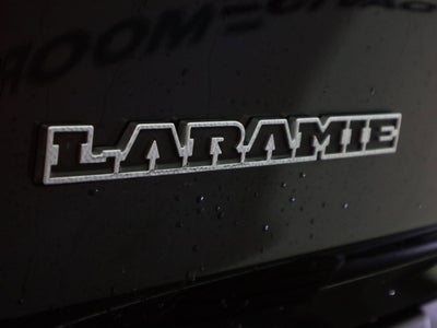 2023 RAM 1500 Laramie Crew Cab 4x4 5'7" Box