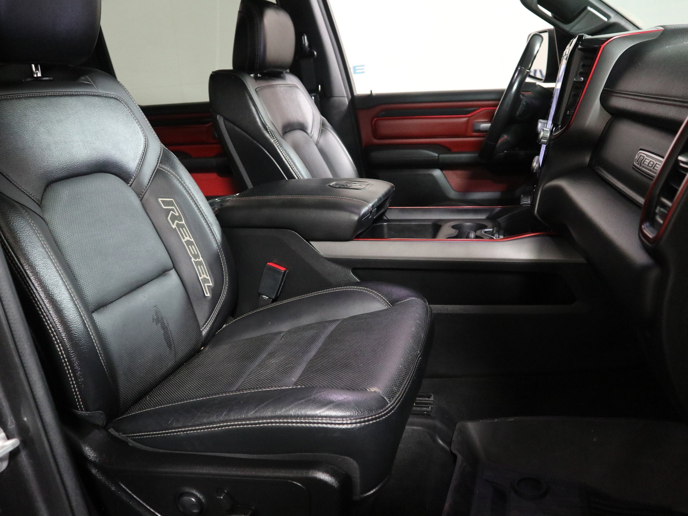 2022 RAM 1500 Rebel Crew Cab 4x4 5'7" Box