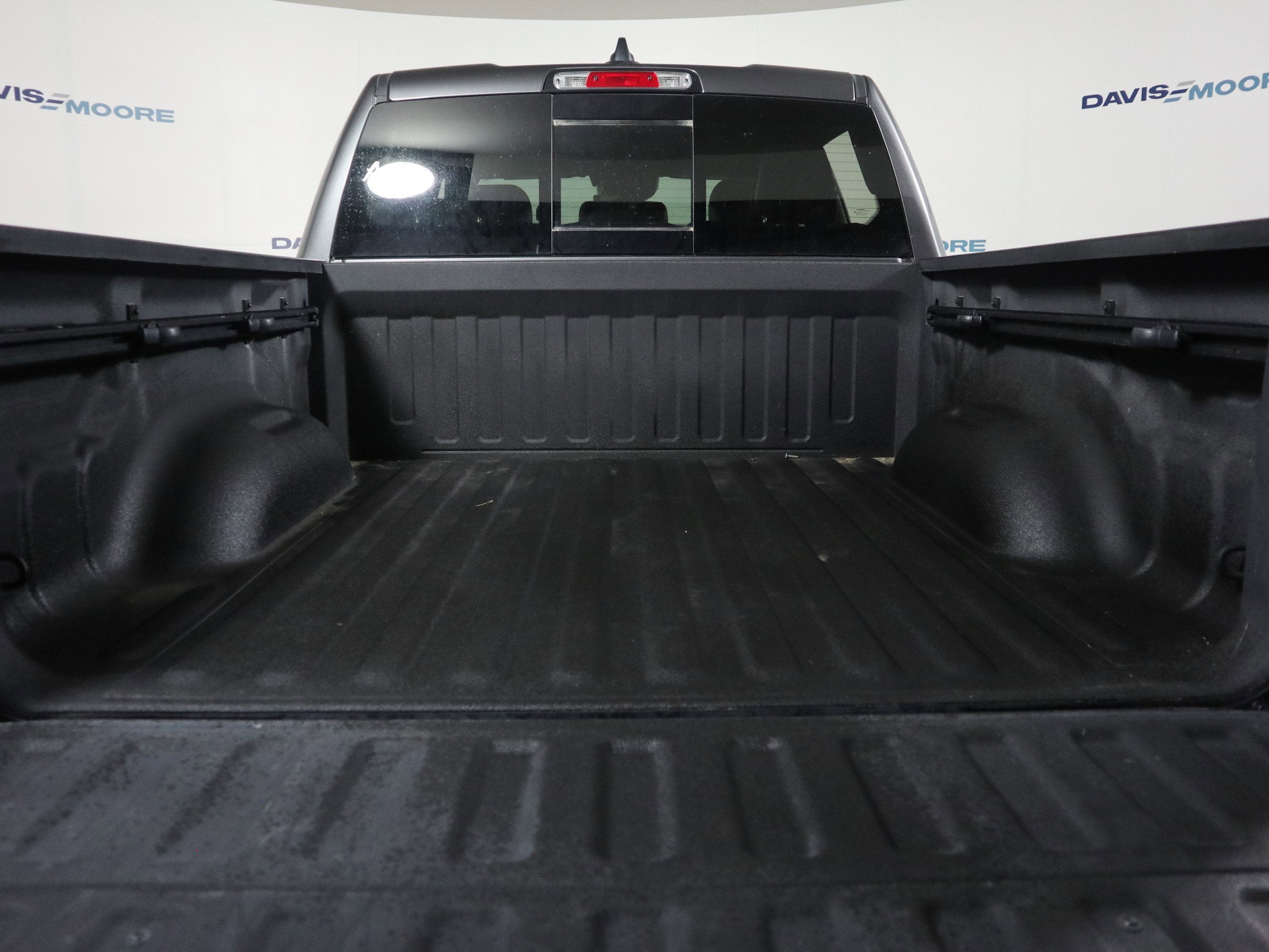 2022 RAM 1500 Rebel Crew Cab 4x4 5'7" Box
