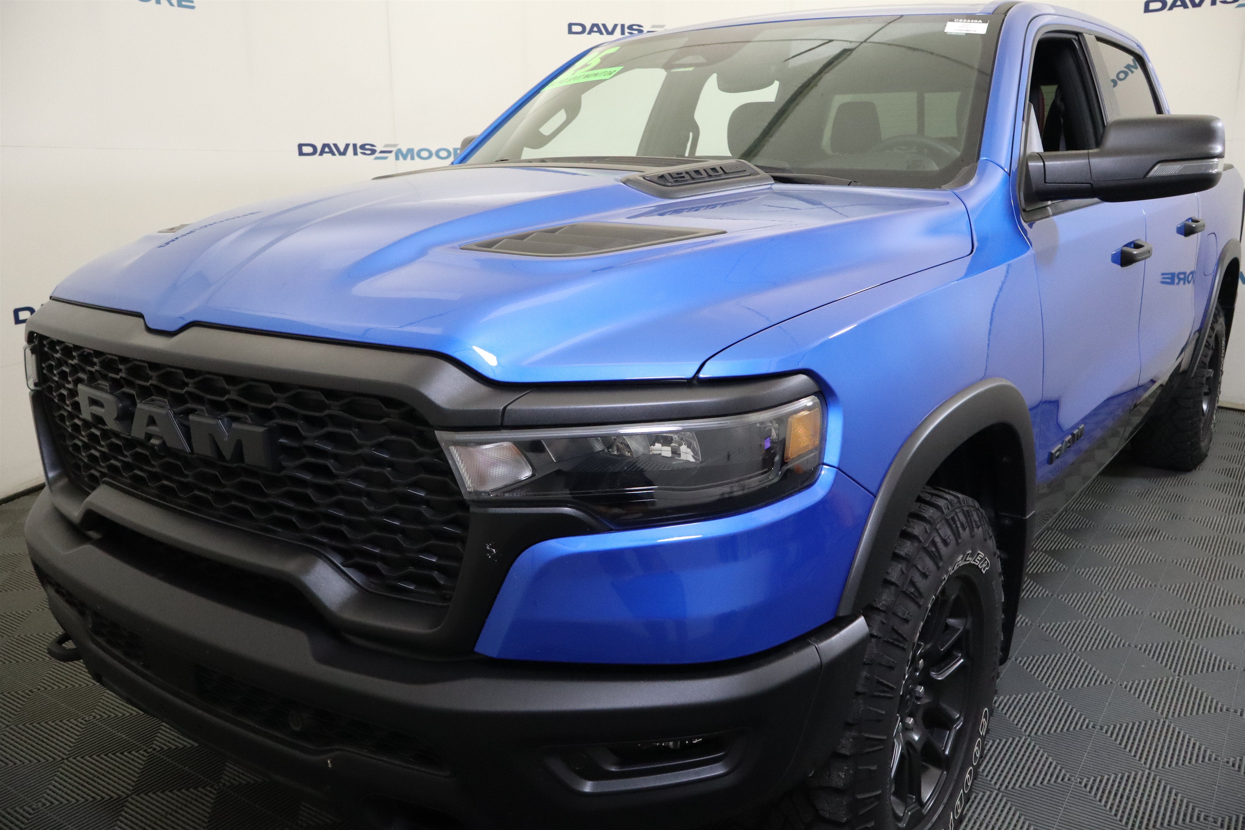 2025 RAM 1500 Rebel Crew Cab 4x4 5'7" Box