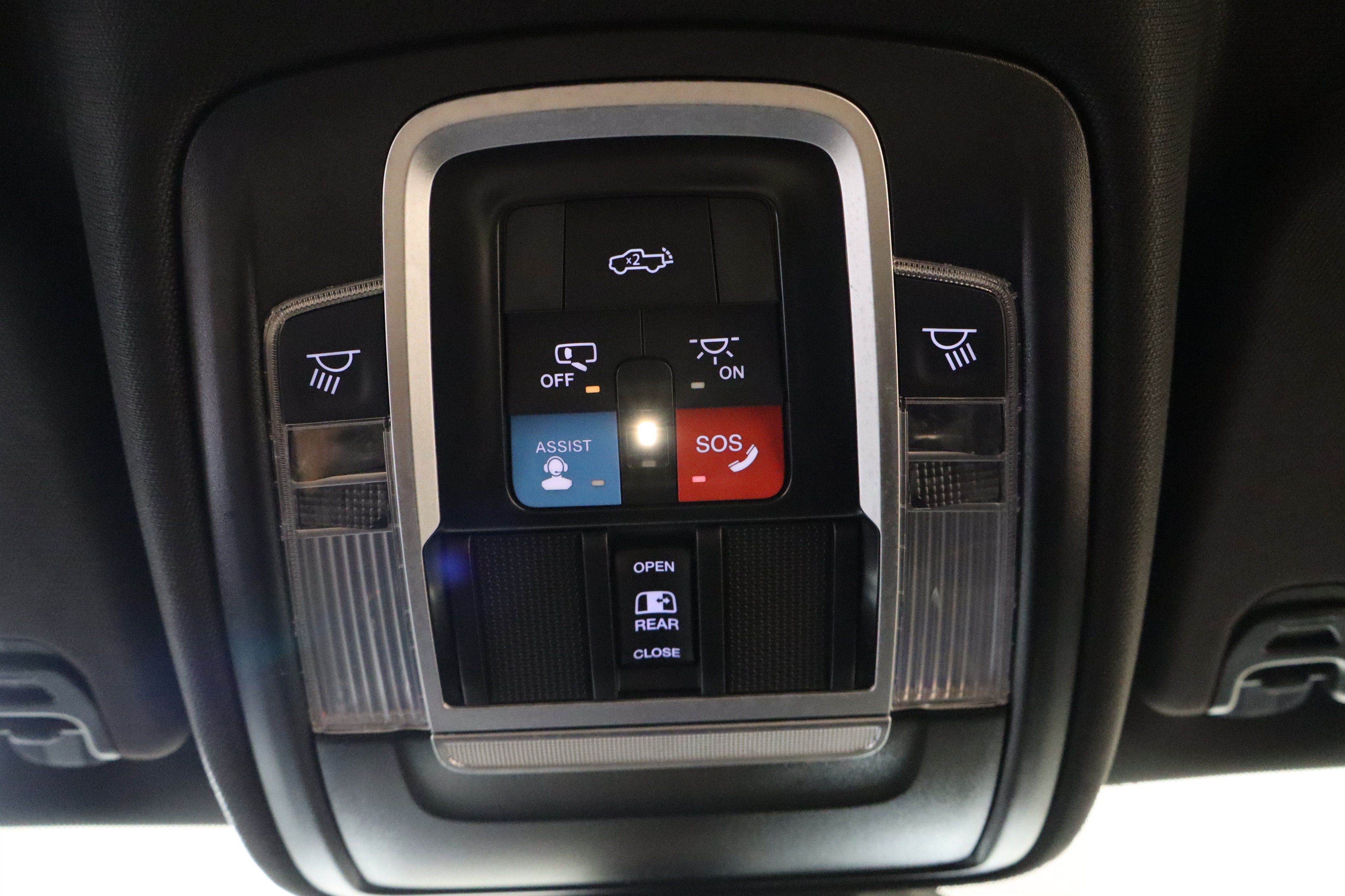 2025 RAM 1500 Rebel Crew Cab 4x4 5'7" Box