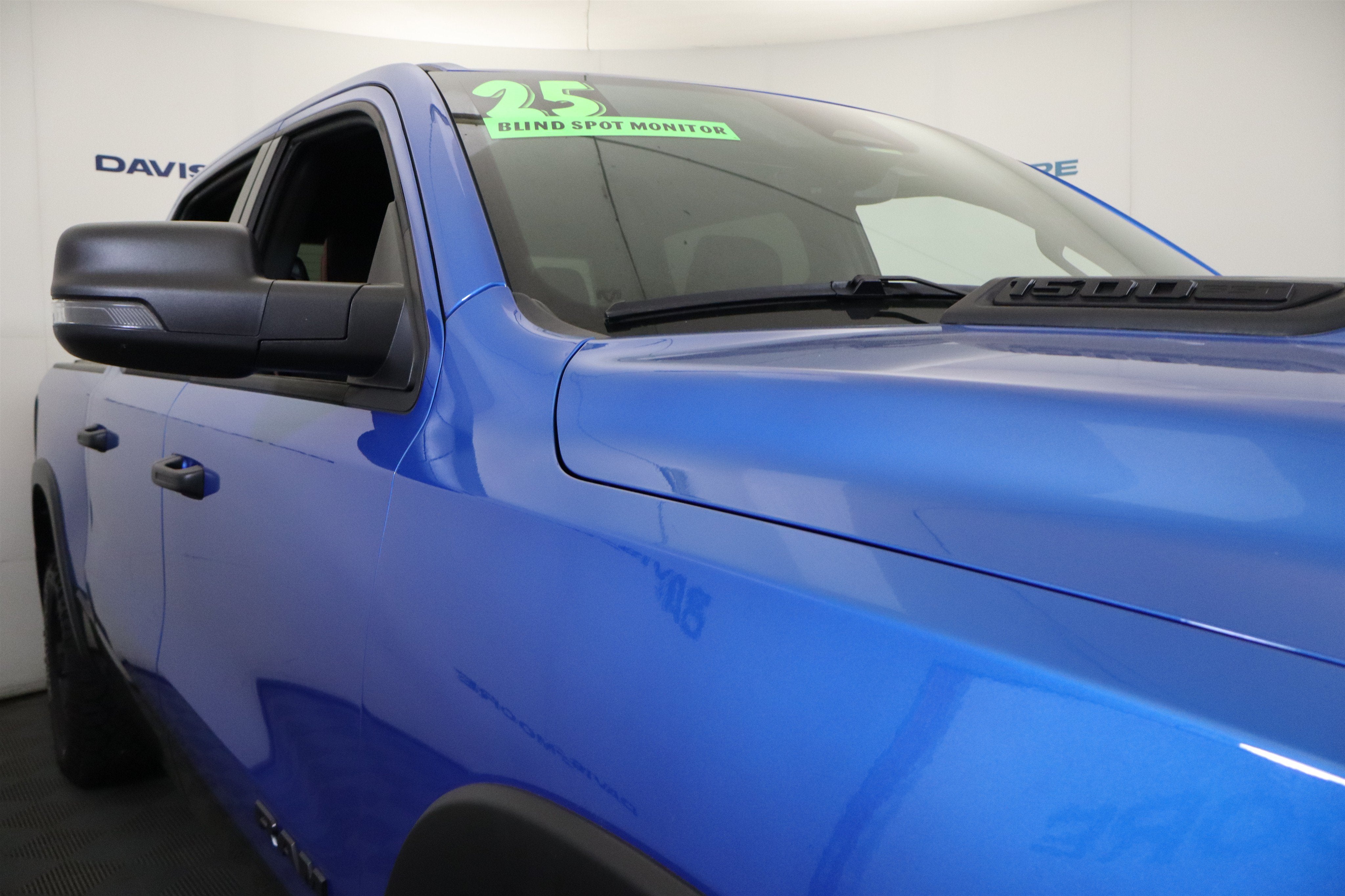 2025 RAM 1500 Rebel Crew Cab 4x4 5'7" Box