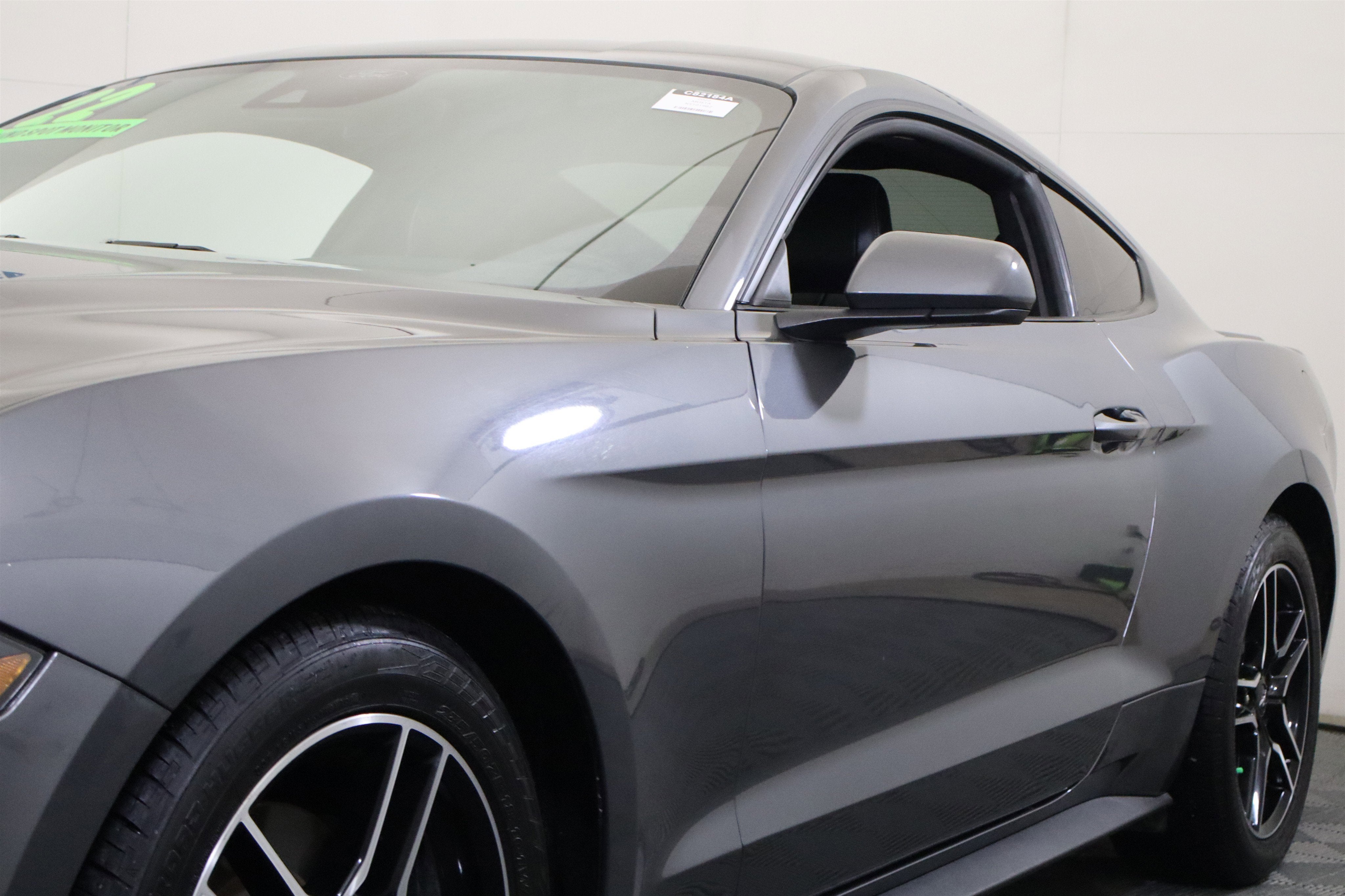 2022 Ford Mustang EcoBoost