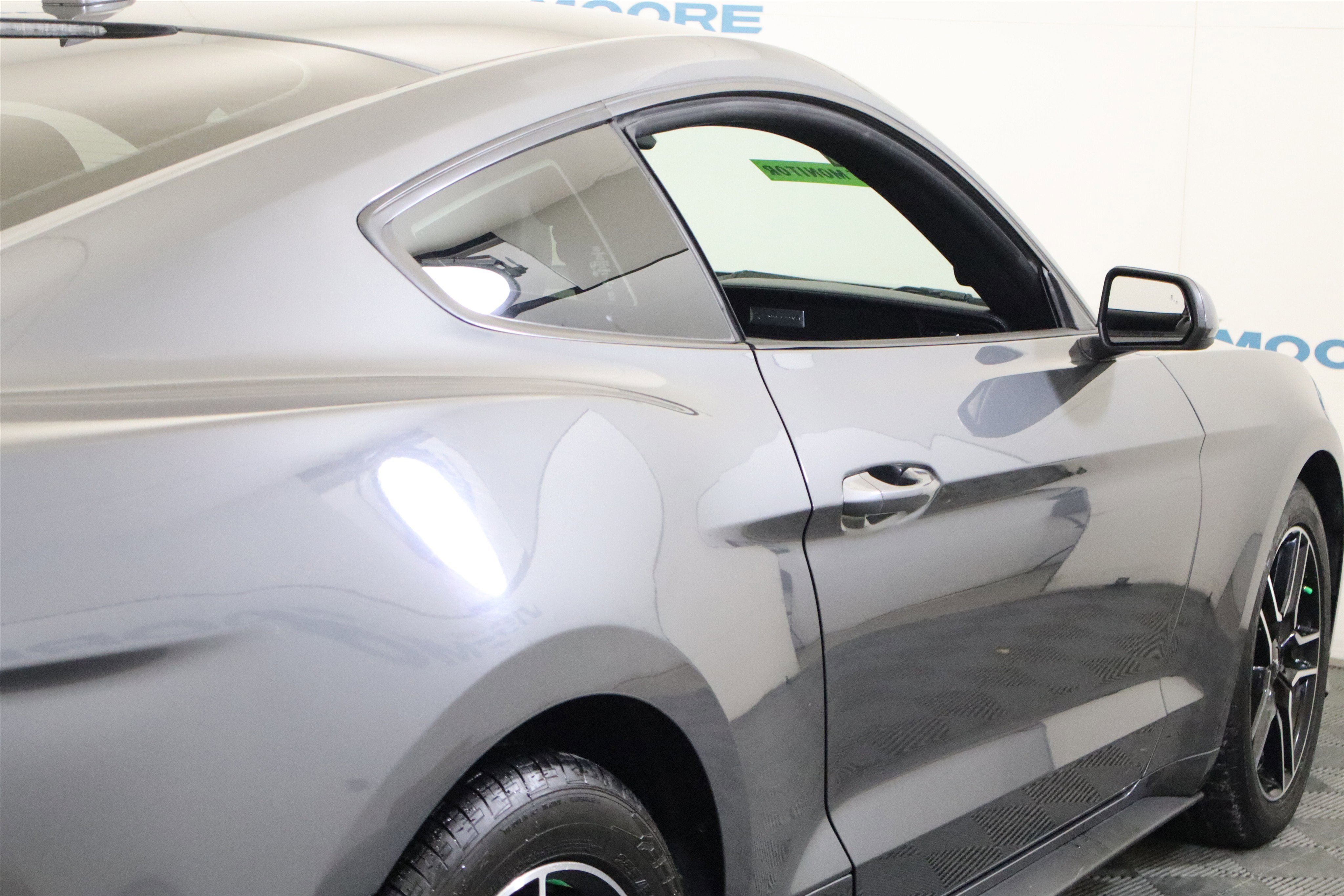 2022 Ford Mustang EcoBoost