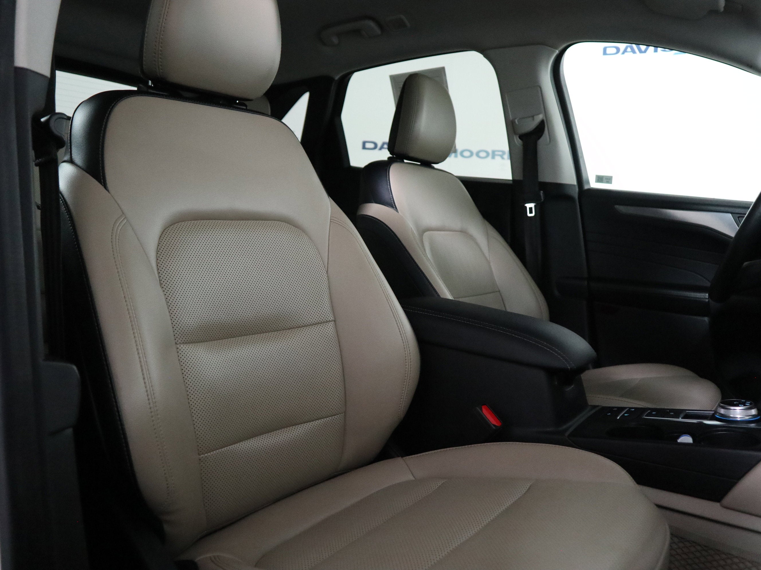 2021 Ford Escape Titanium