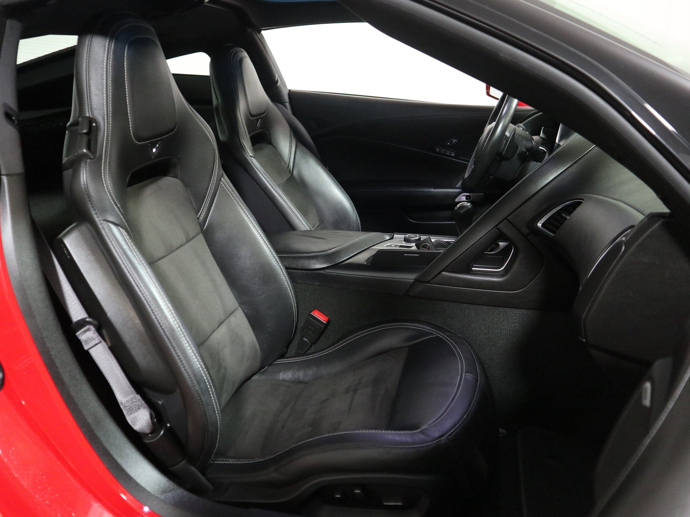 2015 Chevrolet Corvette Stingray 2LT