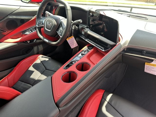 2027 Chevrolet Corvette 2LZ - Photo 8