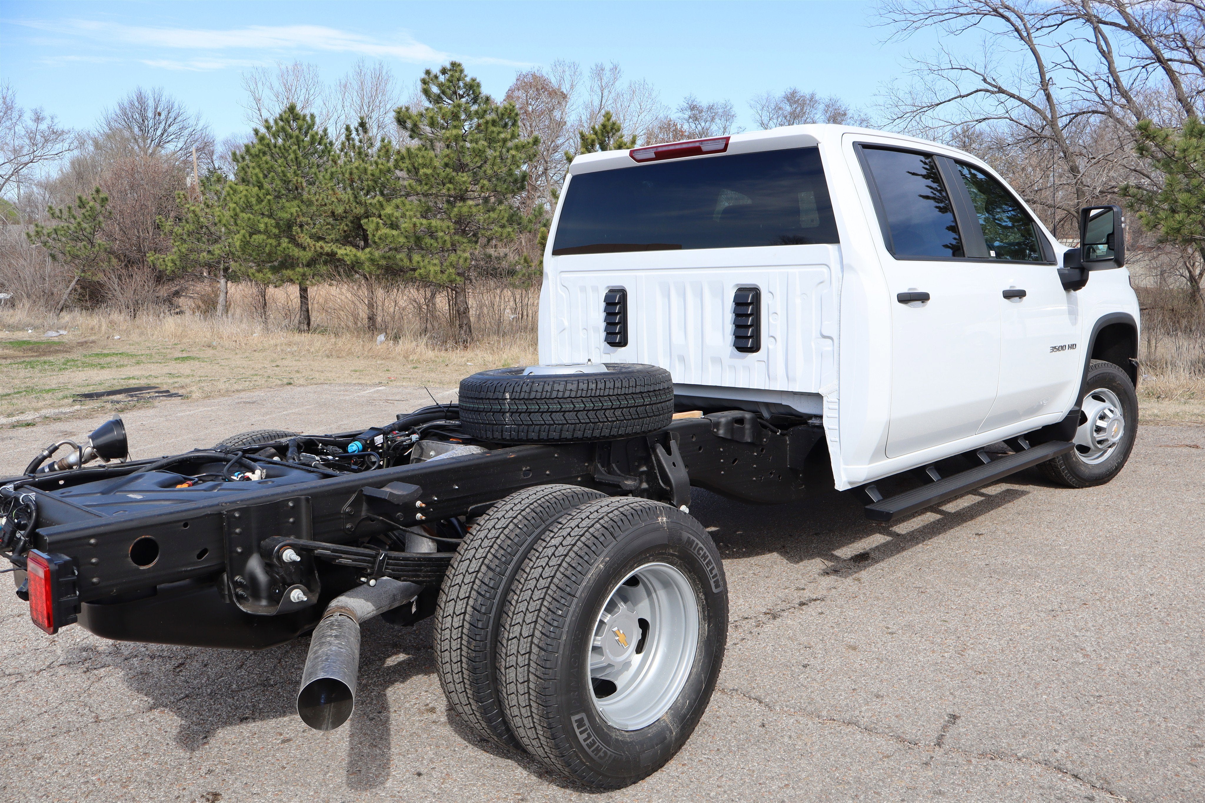 2026 Chevrolet Silverado 3500 HD Chassis Cab Work Truck
