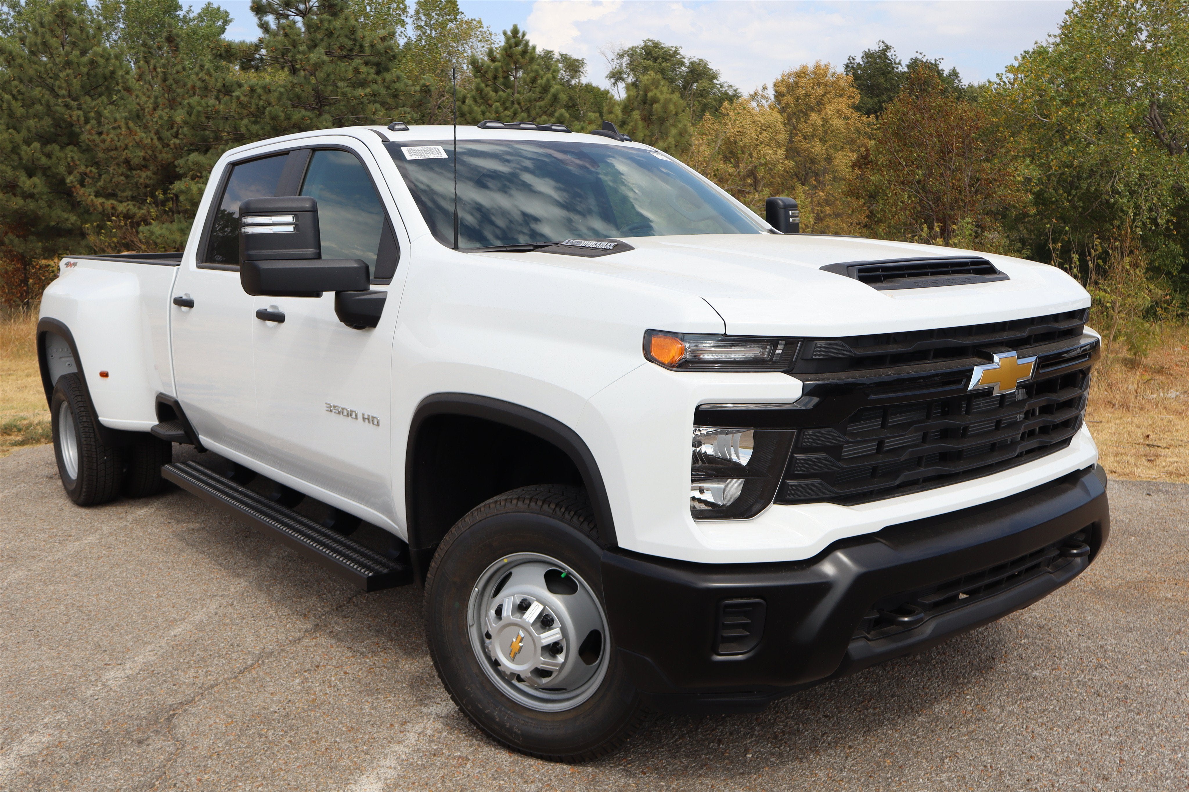 2026 Chevrolet Silverado 3500 HD WT DRW