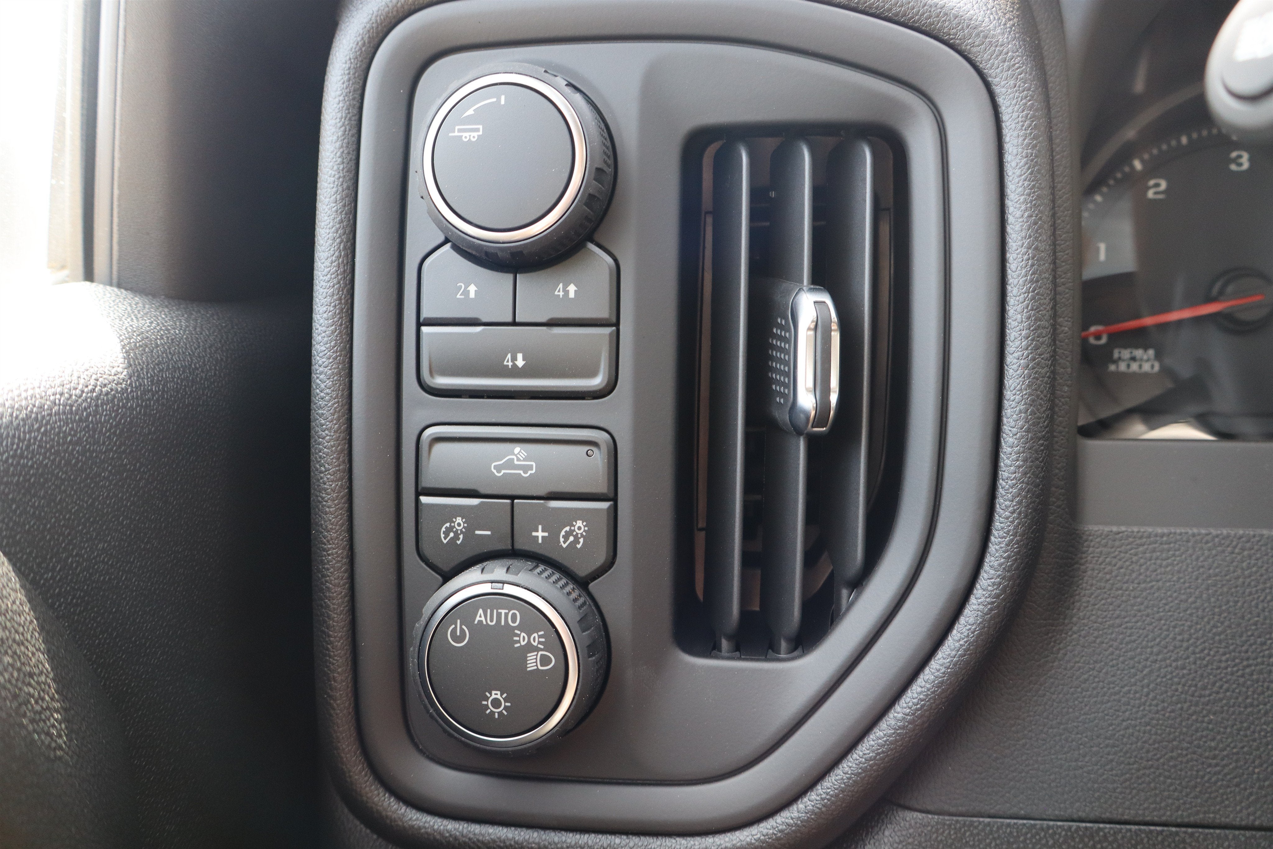 2026 Chevrolet Silverado 3500 HD WT DRW
