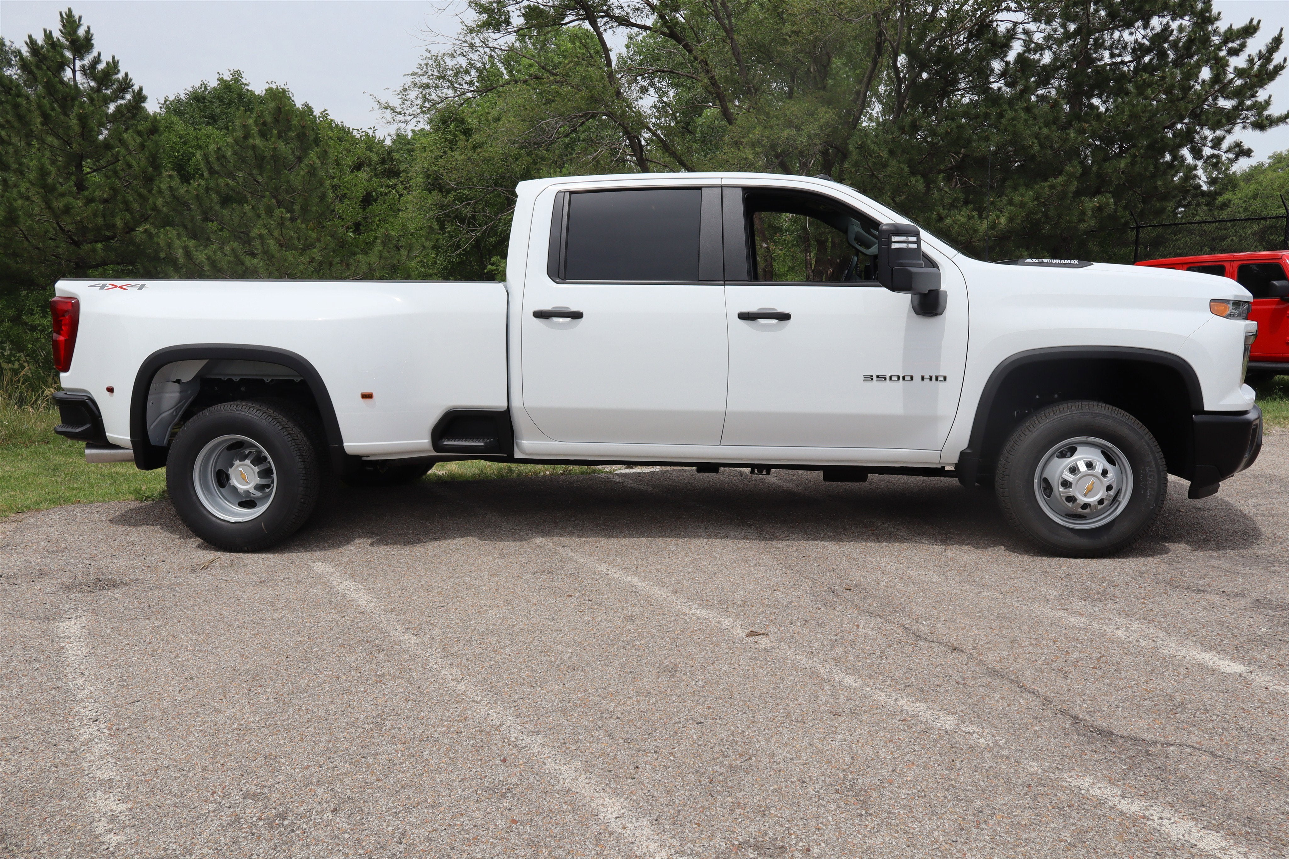 2026 Chevrolet Silverado 3500 HD WT DRW