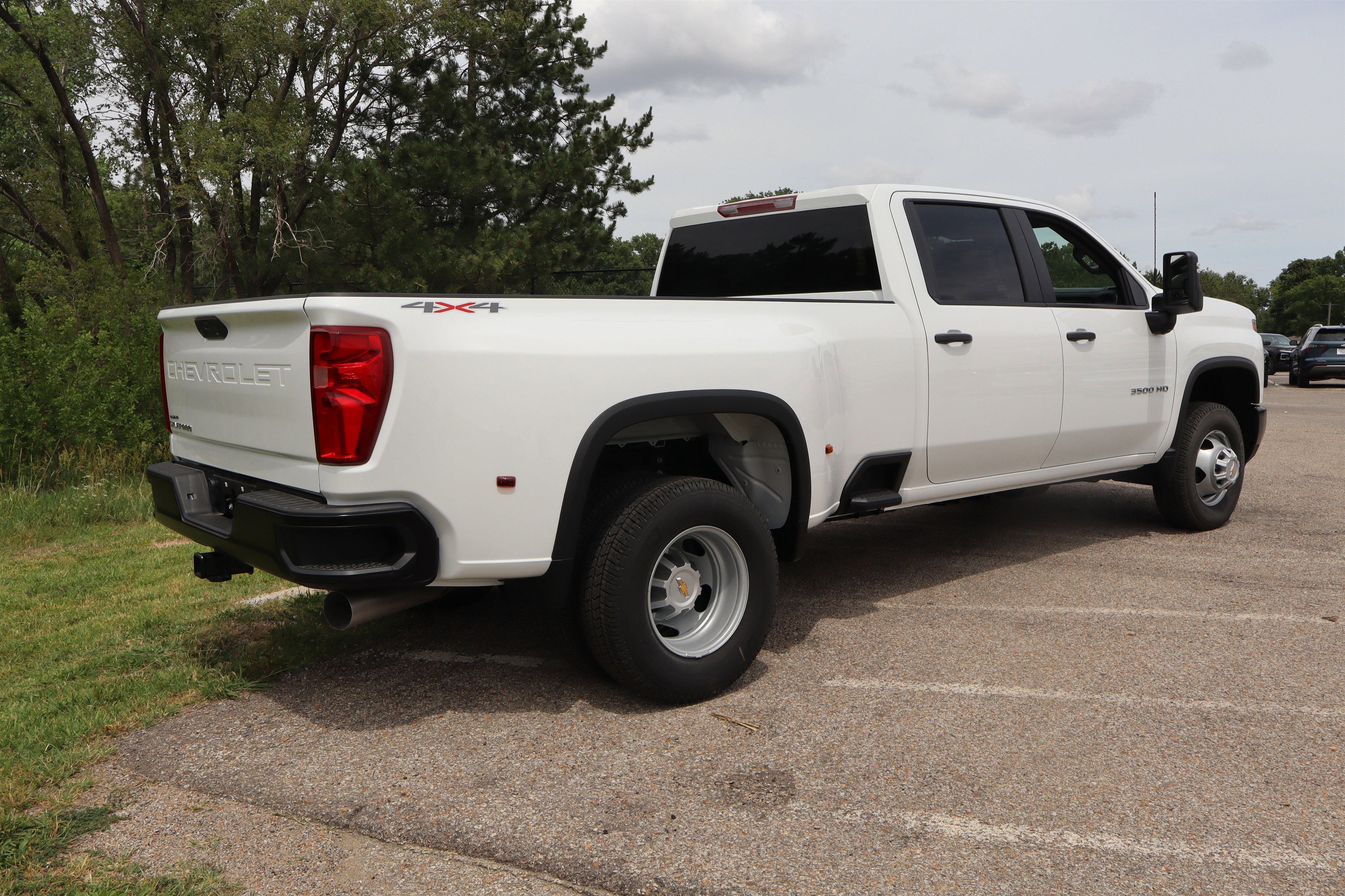 2026 Chevrolet Silverado 3500 HD WT DRW