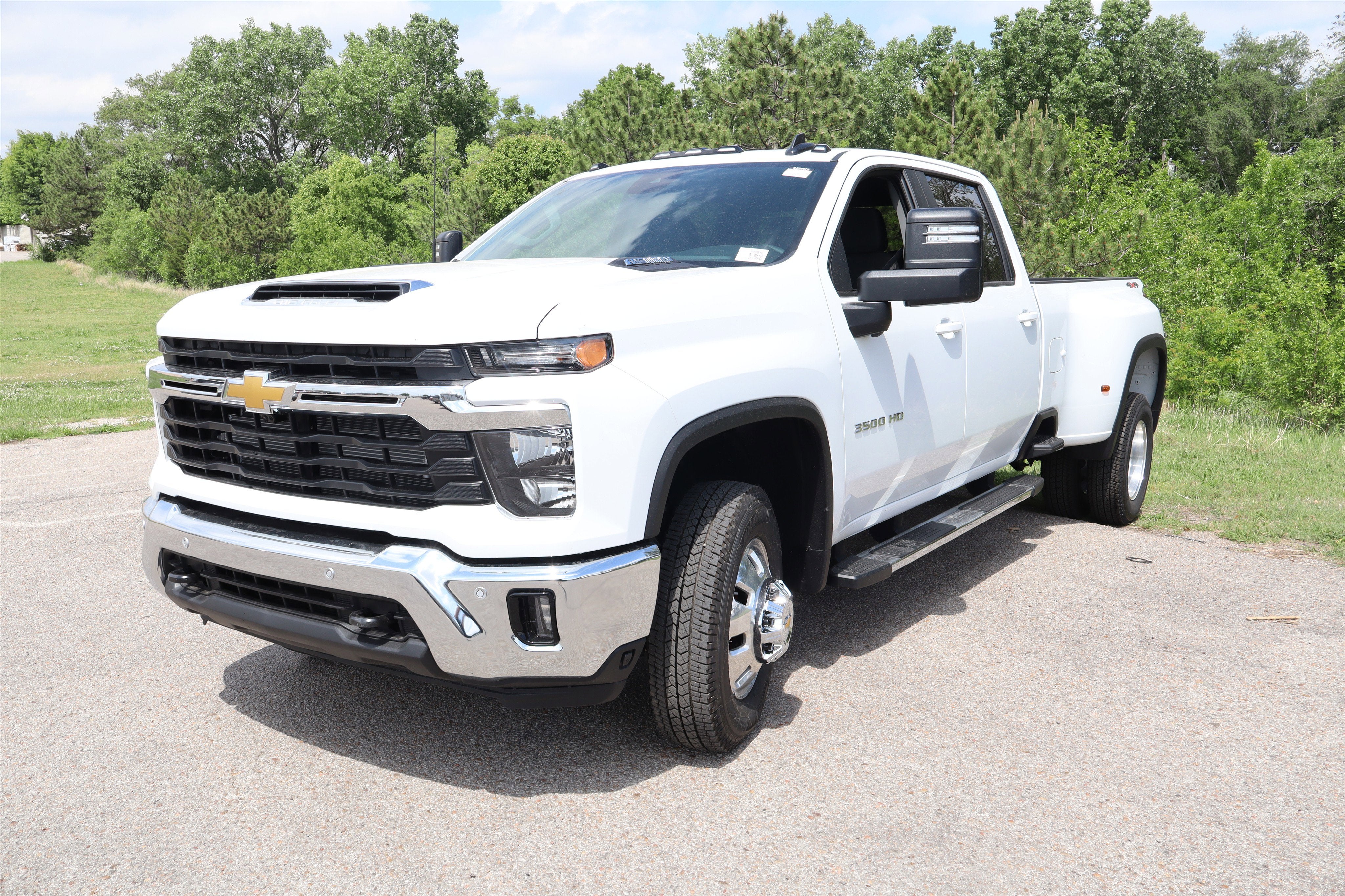 2026 Chevrolet Silverado 3500 HD LT DRW