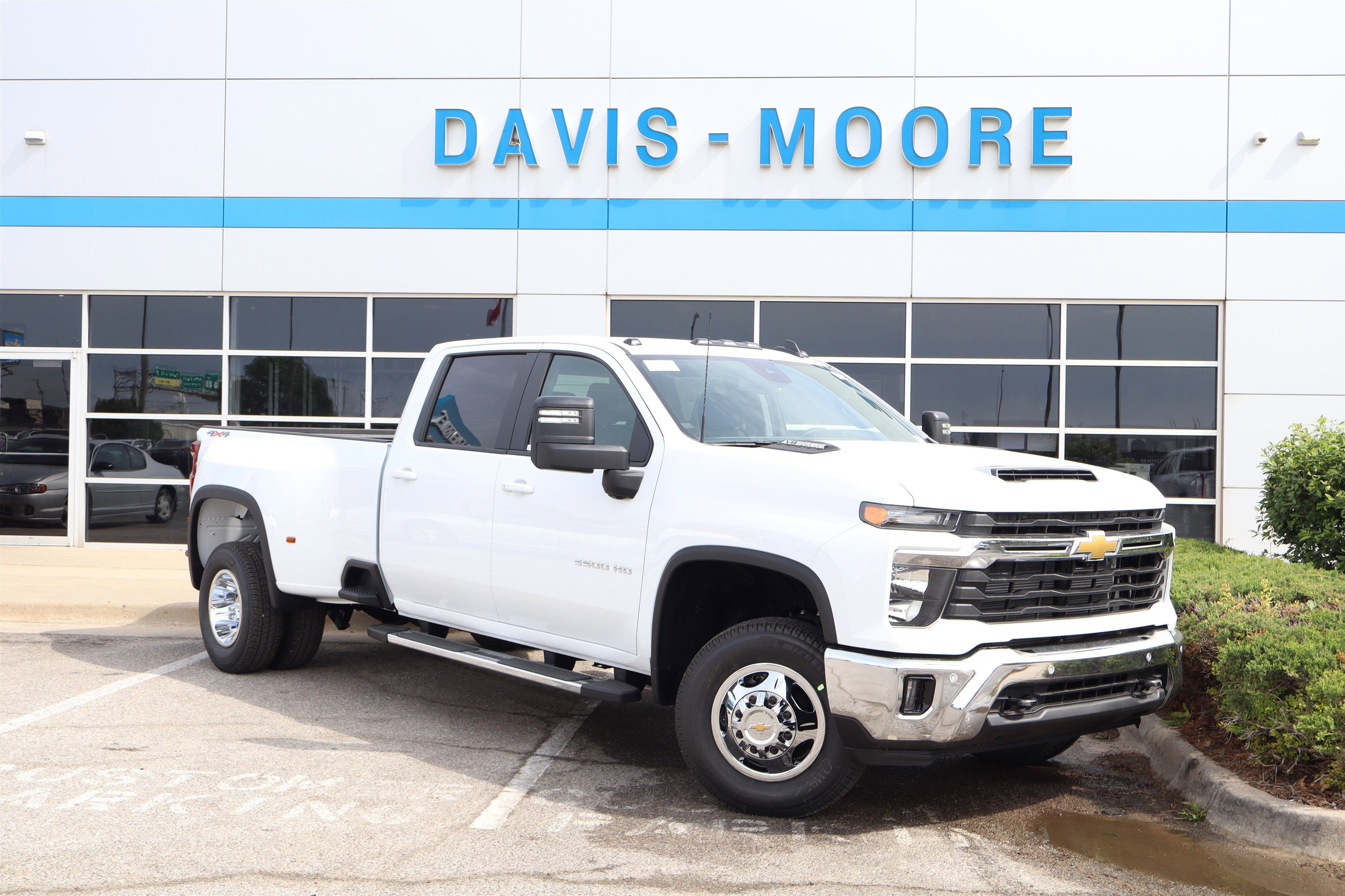 2026 Chevrolet Silverado 3500 HD LT DRW