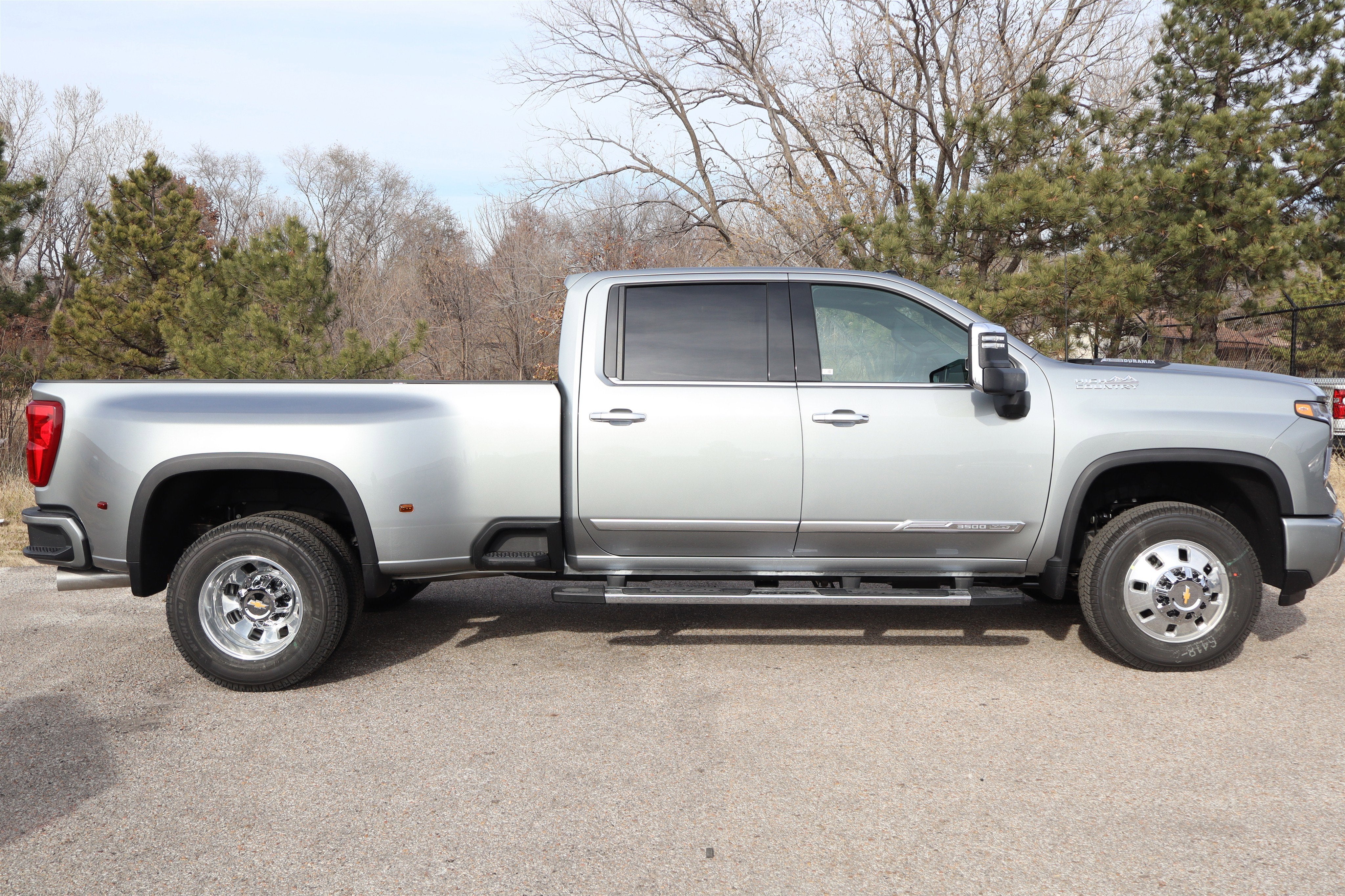 2026 Chevrolet Silverado 3500 HD High Country DRW