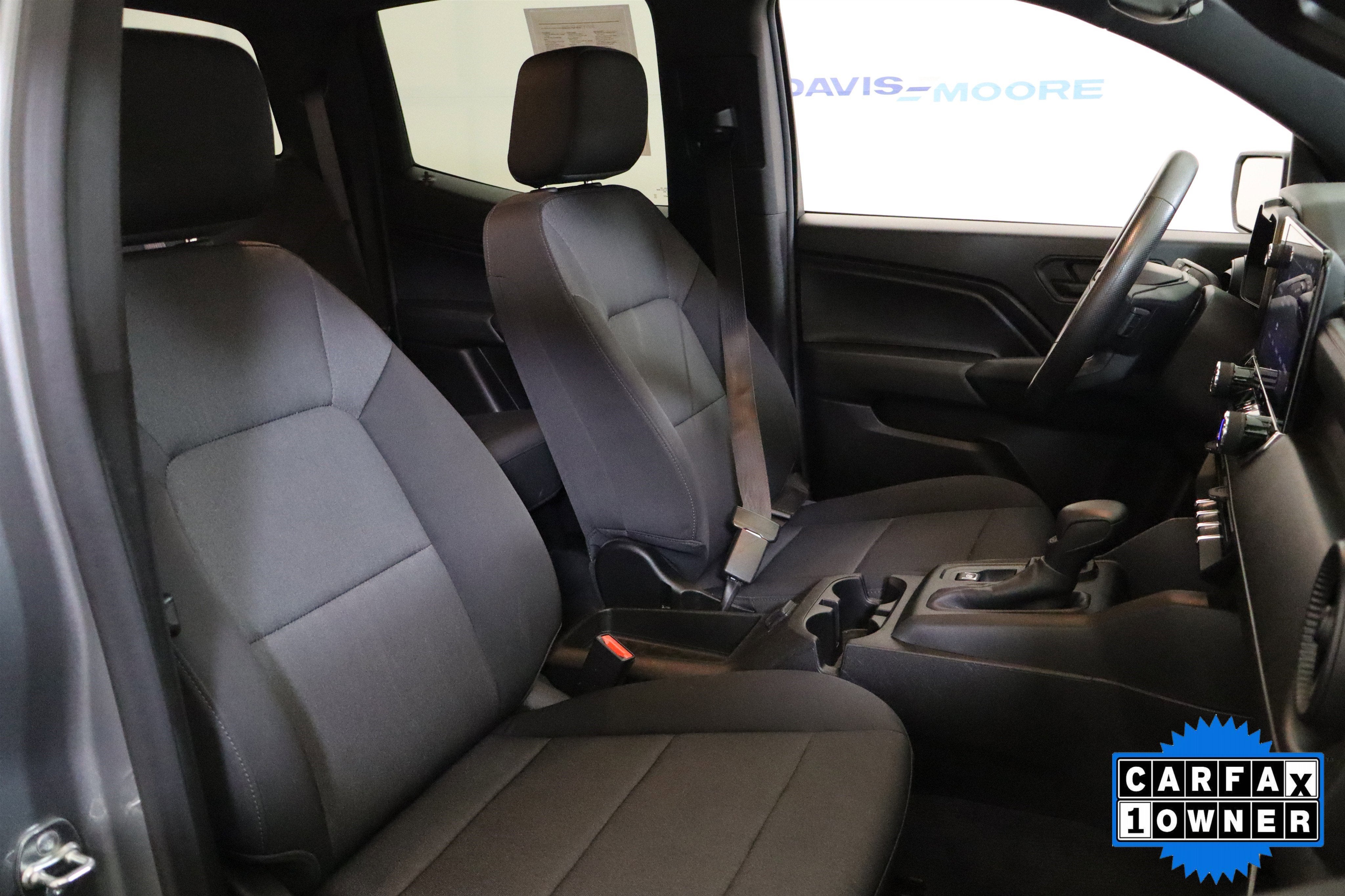 2024 Chevrolet Colorado WT