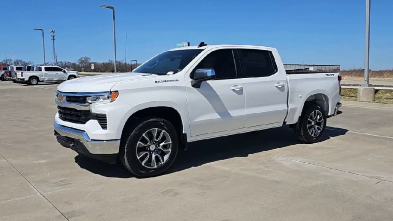 2026 Chevrolet Silverado 1500 LT