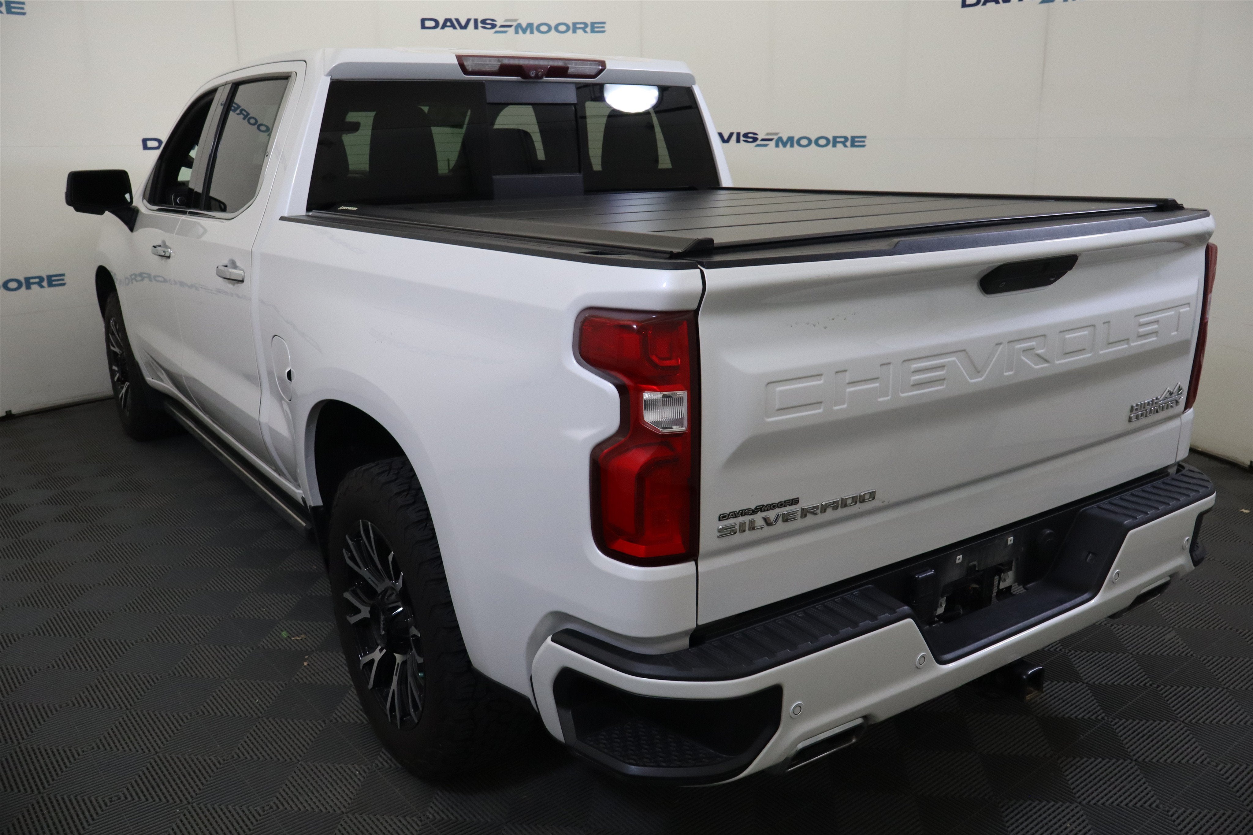 2020 Chevrolet Silverado 1500 High Country