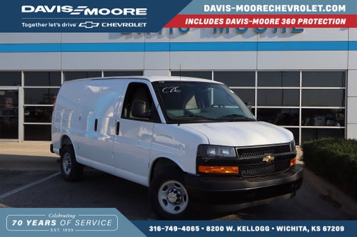 2026 Chevrolet Express Cargo WT
