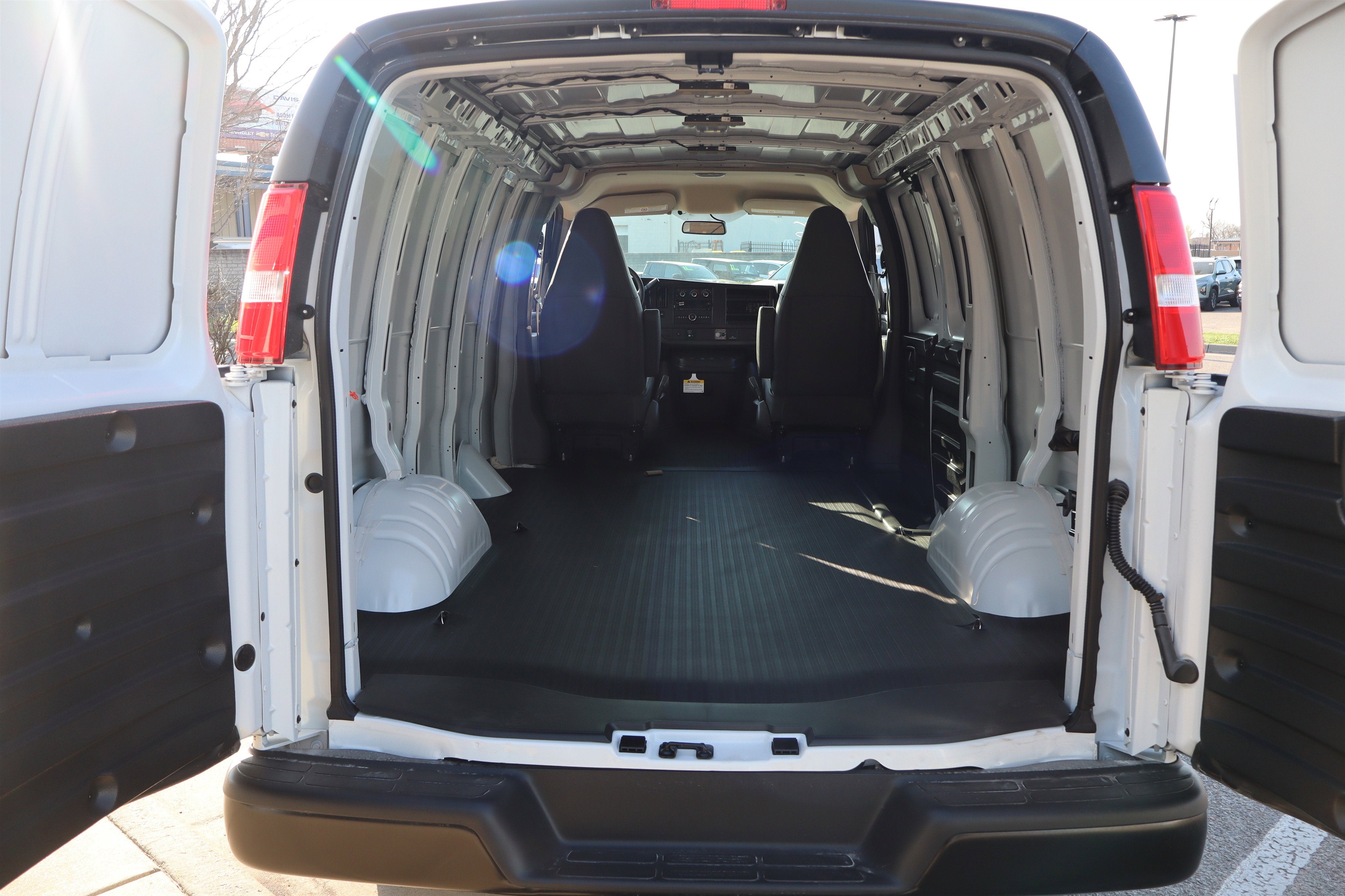 2026 Chevrolet Express Cargo WT