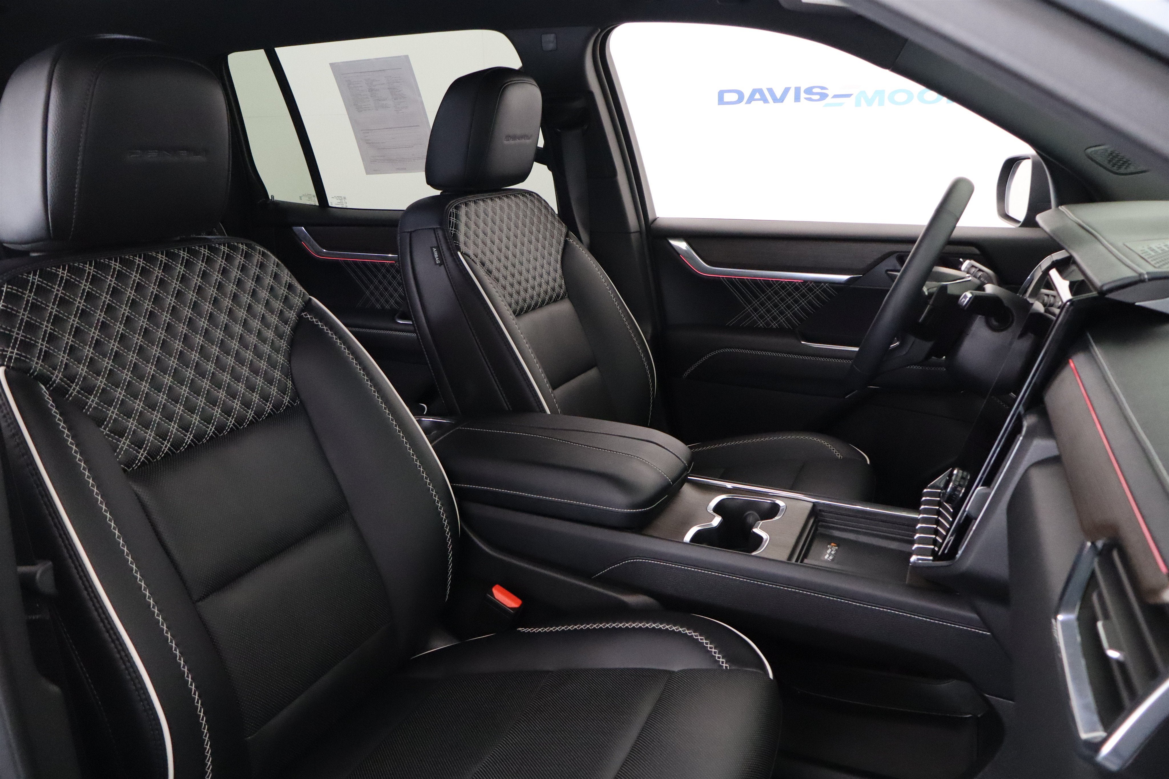 2025 GMC Acadia Denali