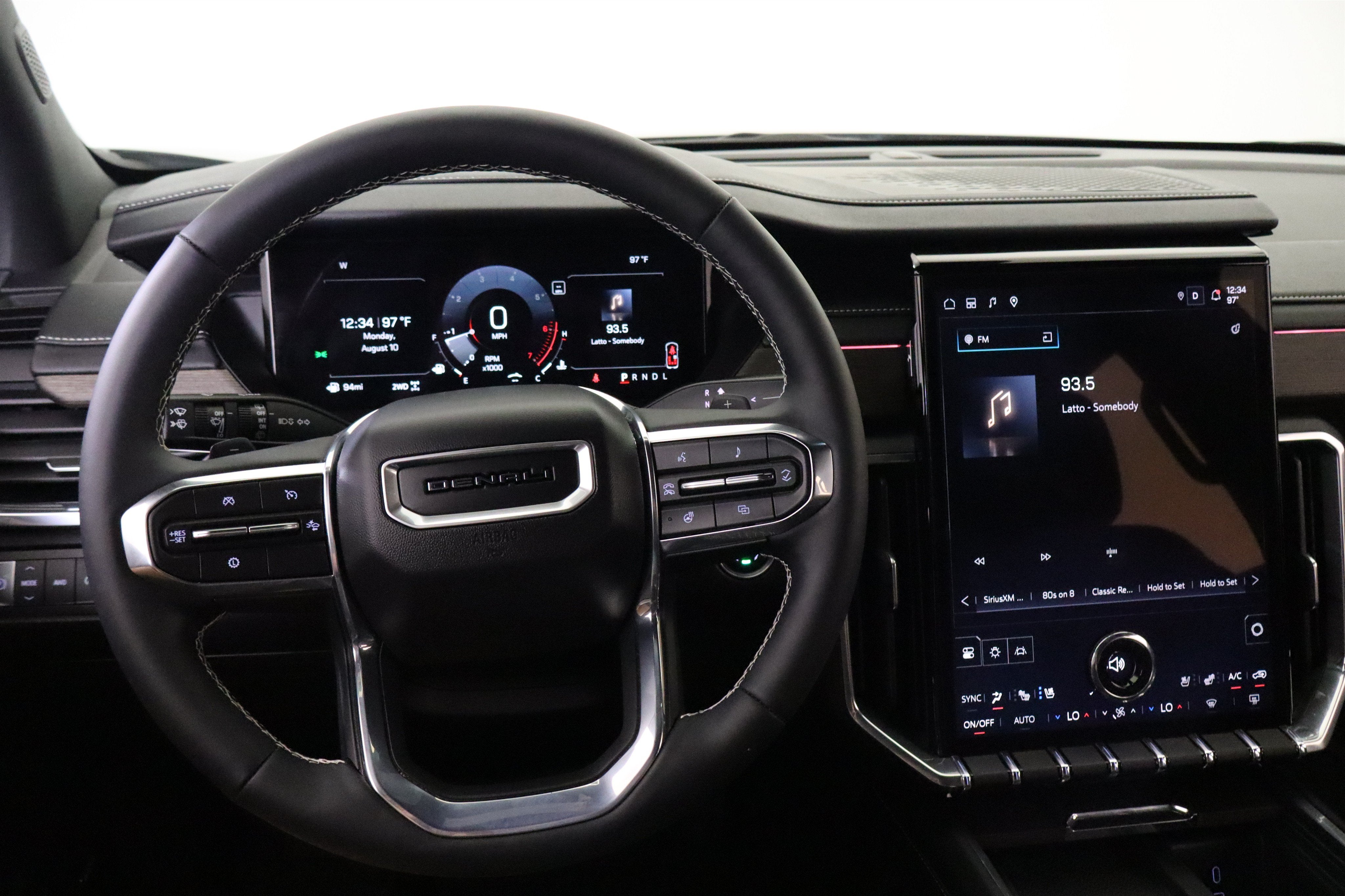 2025 GMC Acadia Denali