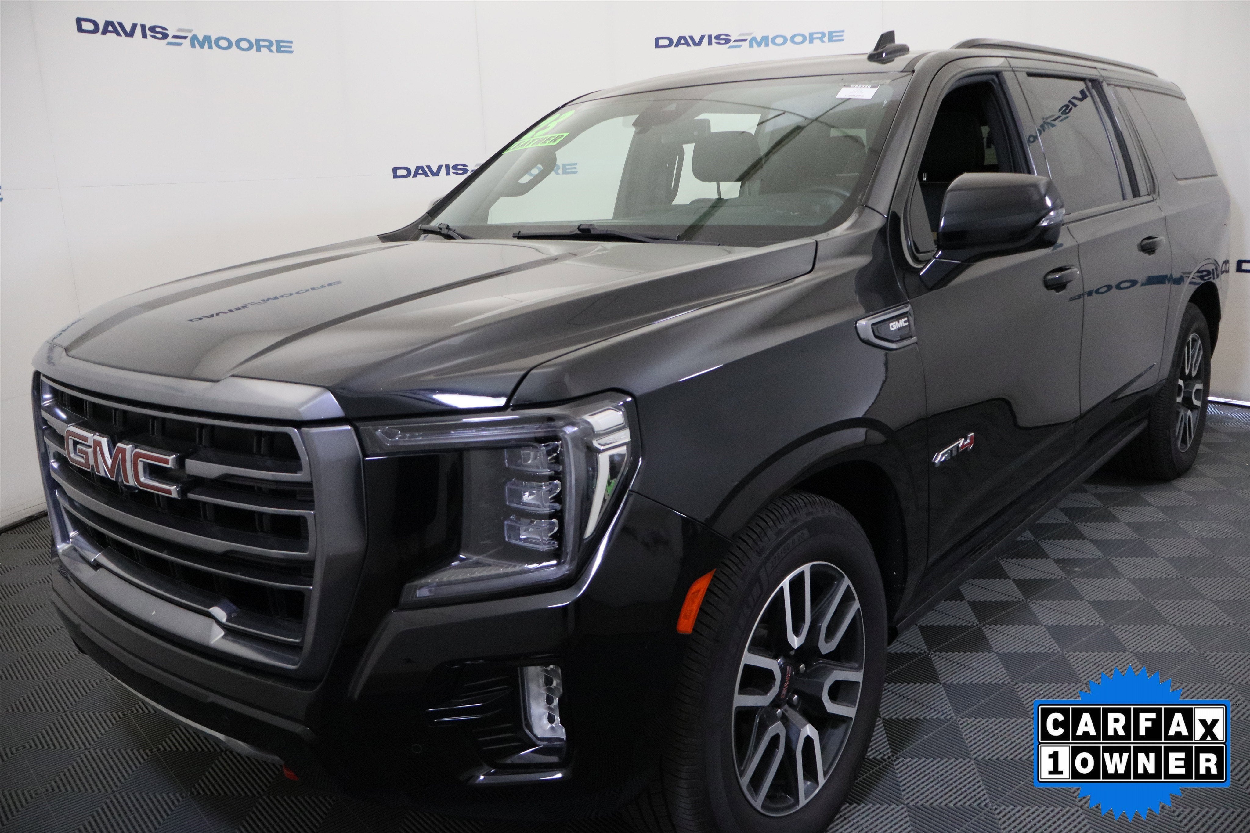 2023 GMC Yukon XL AT4